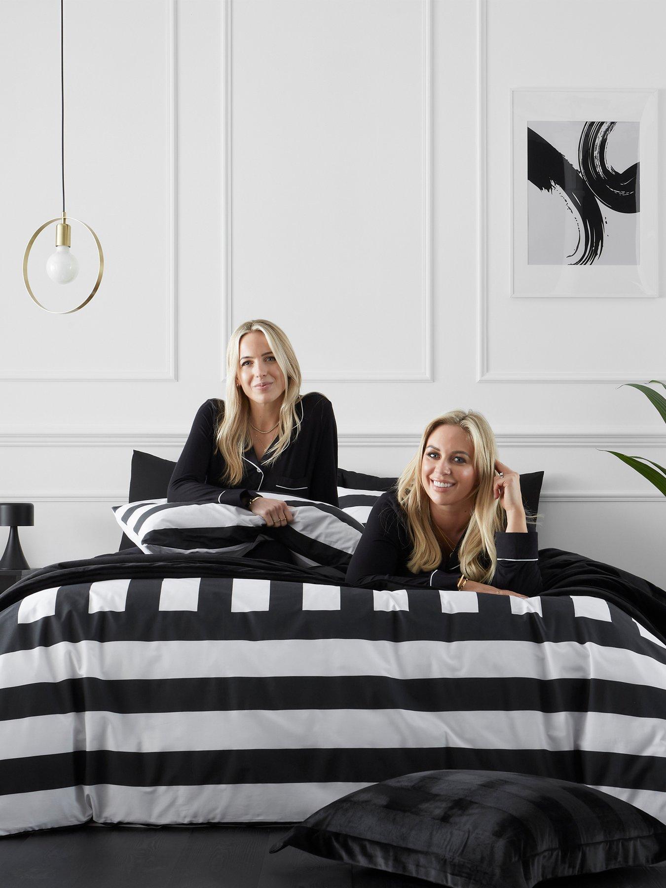 style-sisters-bold-stripe-cotton-duvet-cover-set