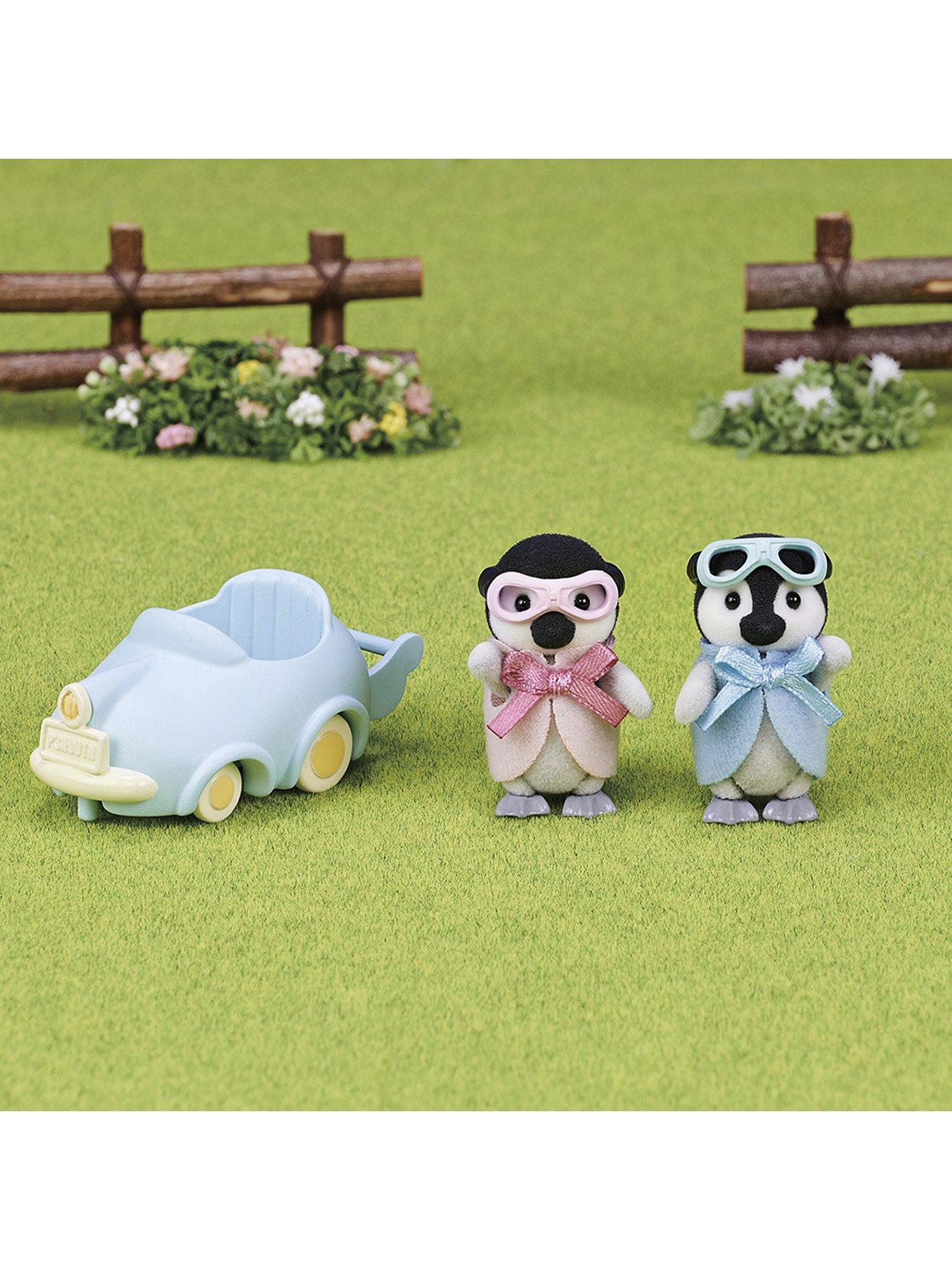 sylvanian-families-penguin-babies-ride-n-playback