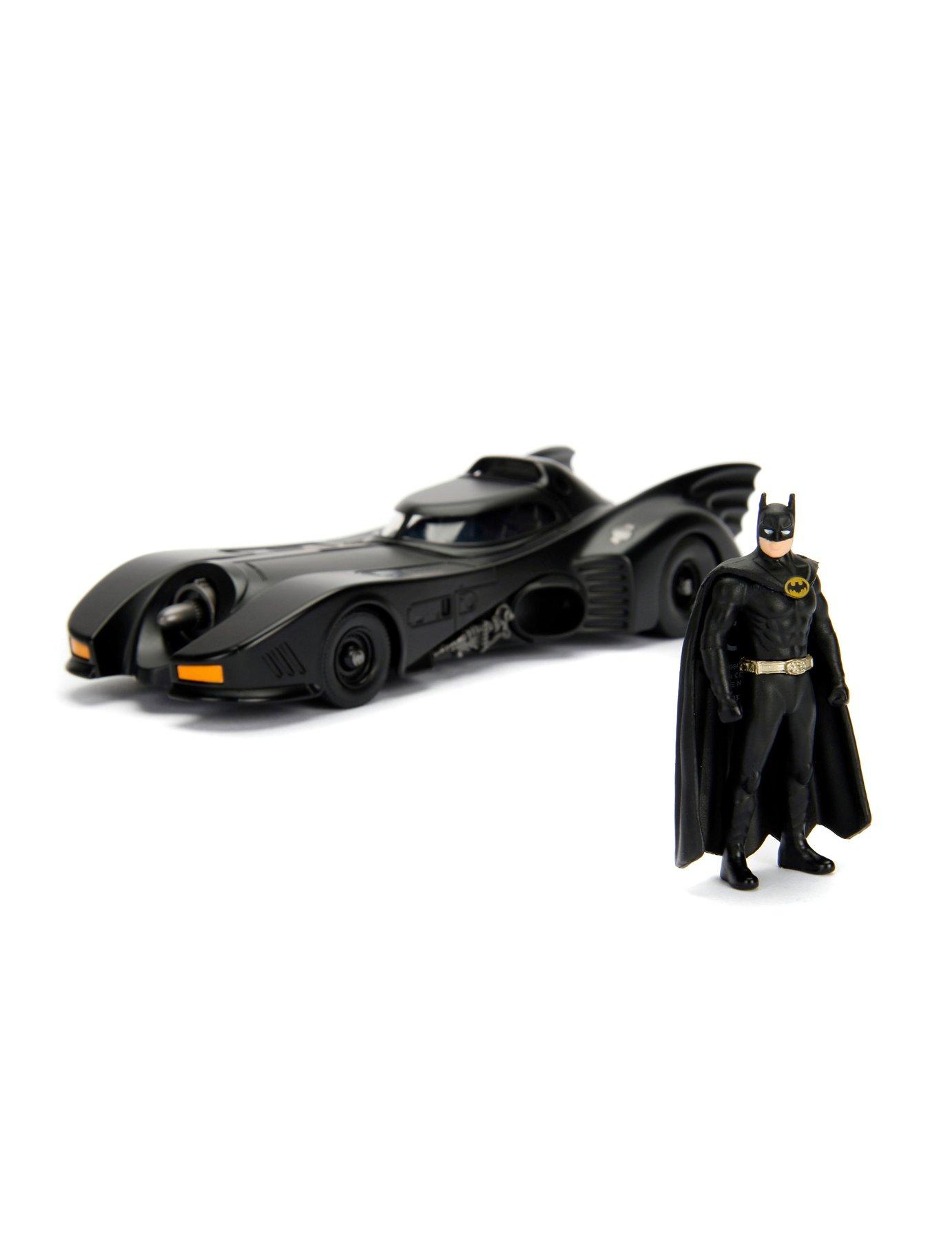 hollywood-rides-batman-1989-batmobile-124front