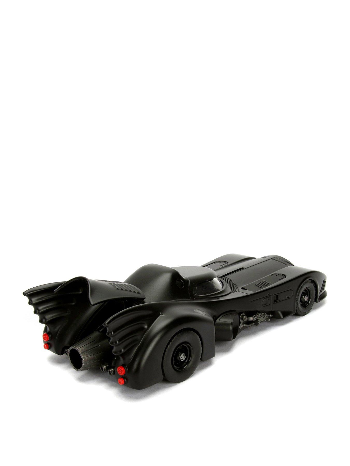 hollywood-rides-batman-1989-batmobile-124stillFront