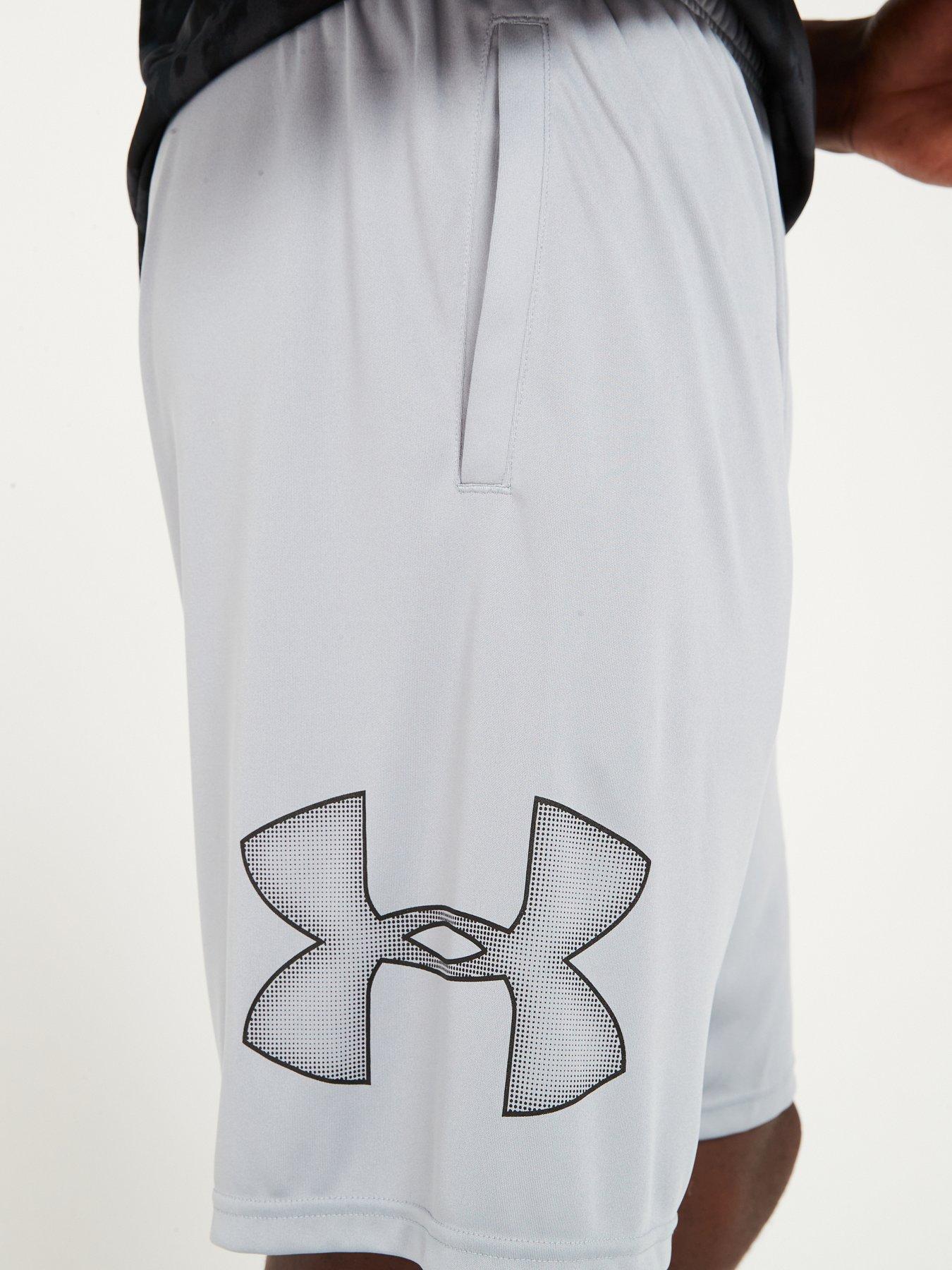 under-armour-mens-training-tech-graphic-shorts-greyoutfit