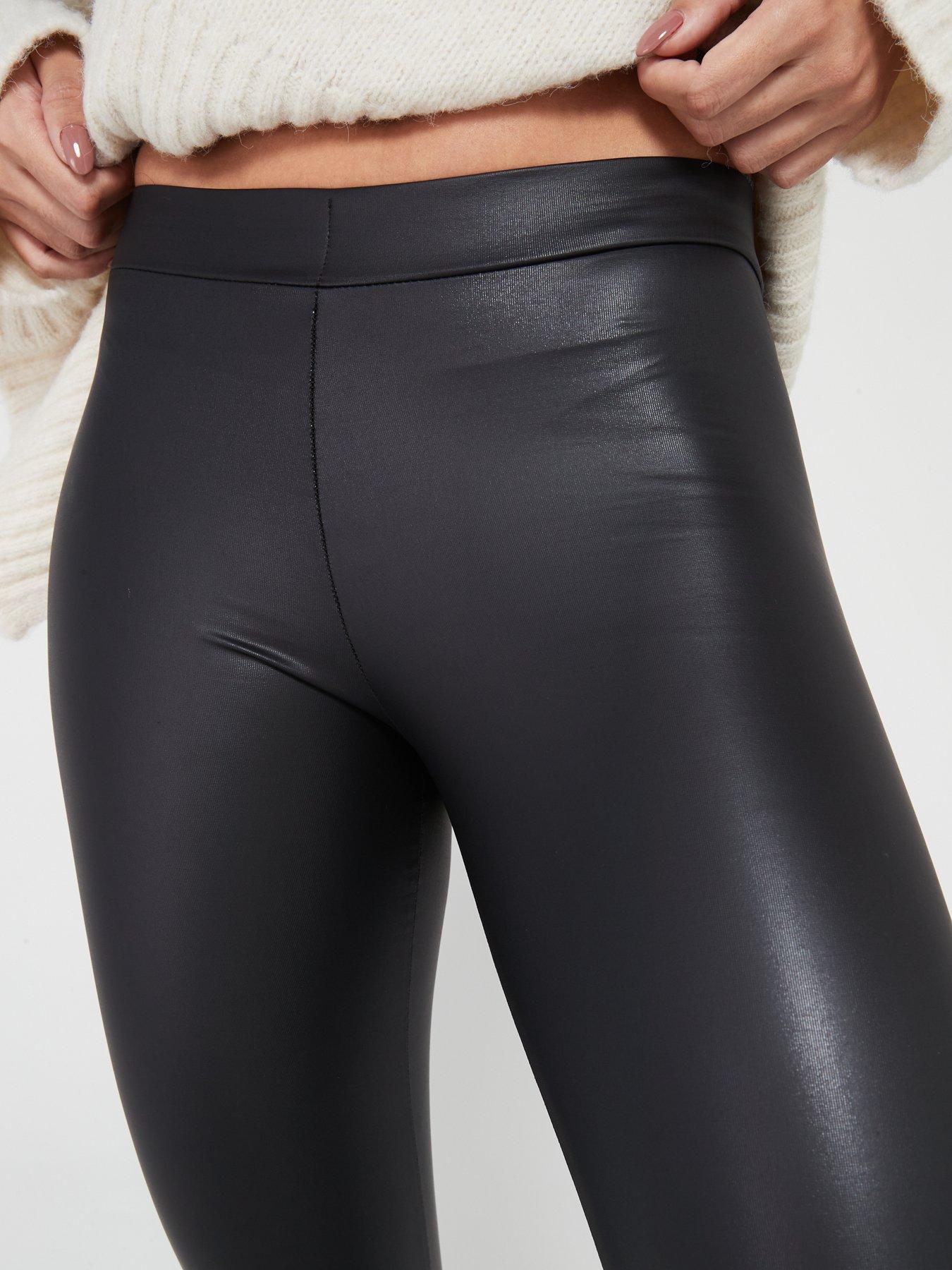 pieces-new-shiny-leggings-blackoutfit