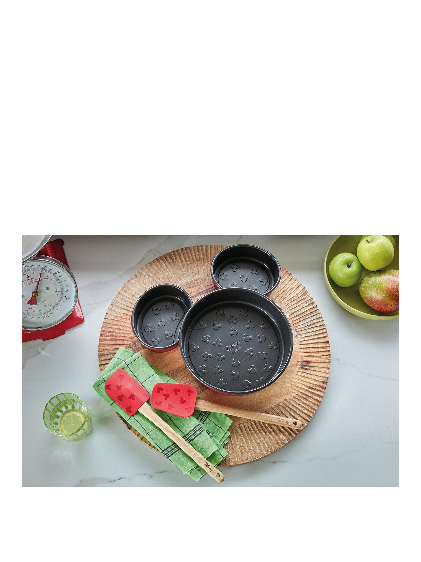 prestige-disney-bake-with-mickey-mouse-3-piece-non-stick-mickey-head-cake-tins-and-2-piece-spatula-setfront