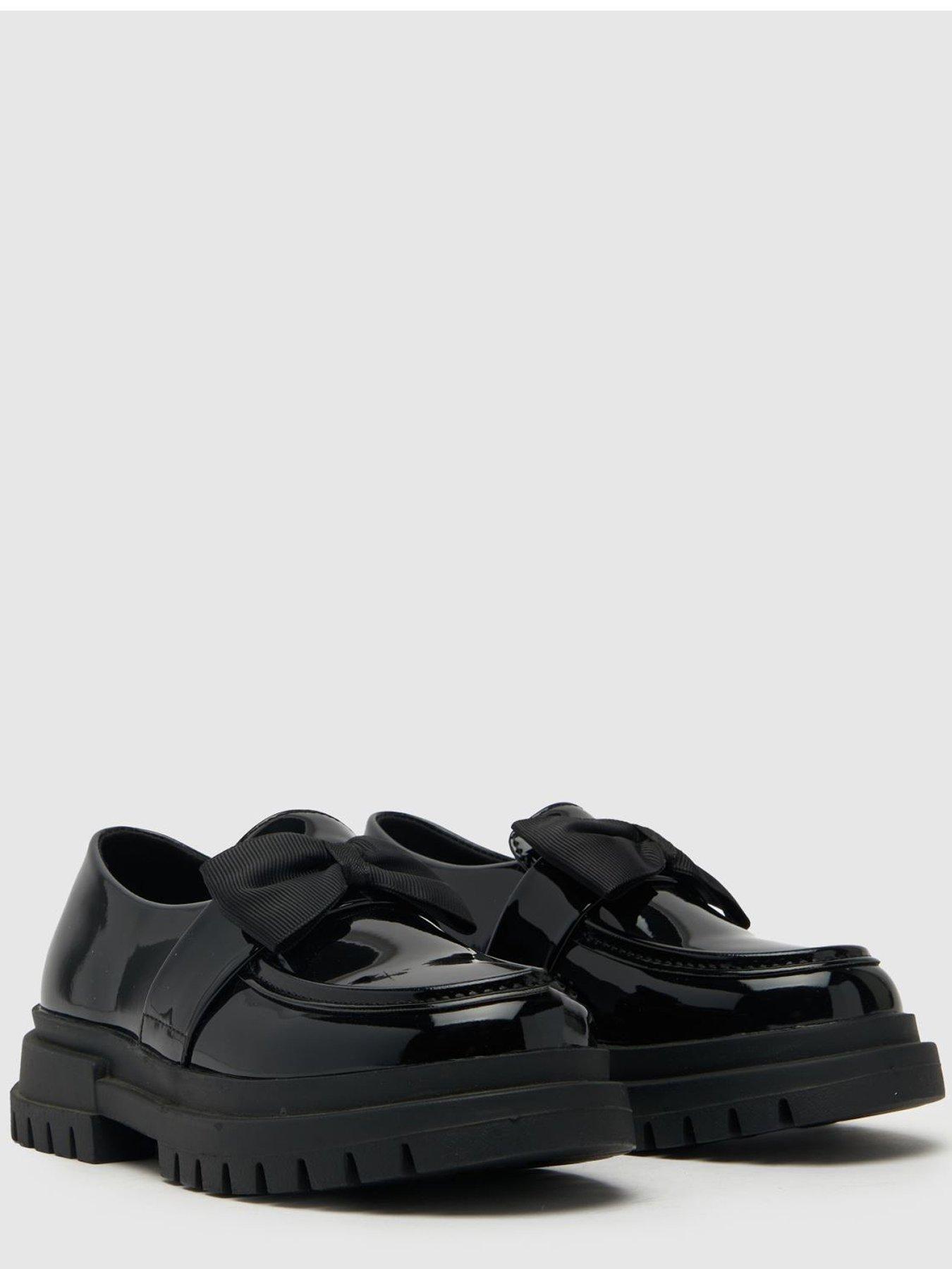 schuh-lolly-junior-patent-bow-loafer-blackstillFront