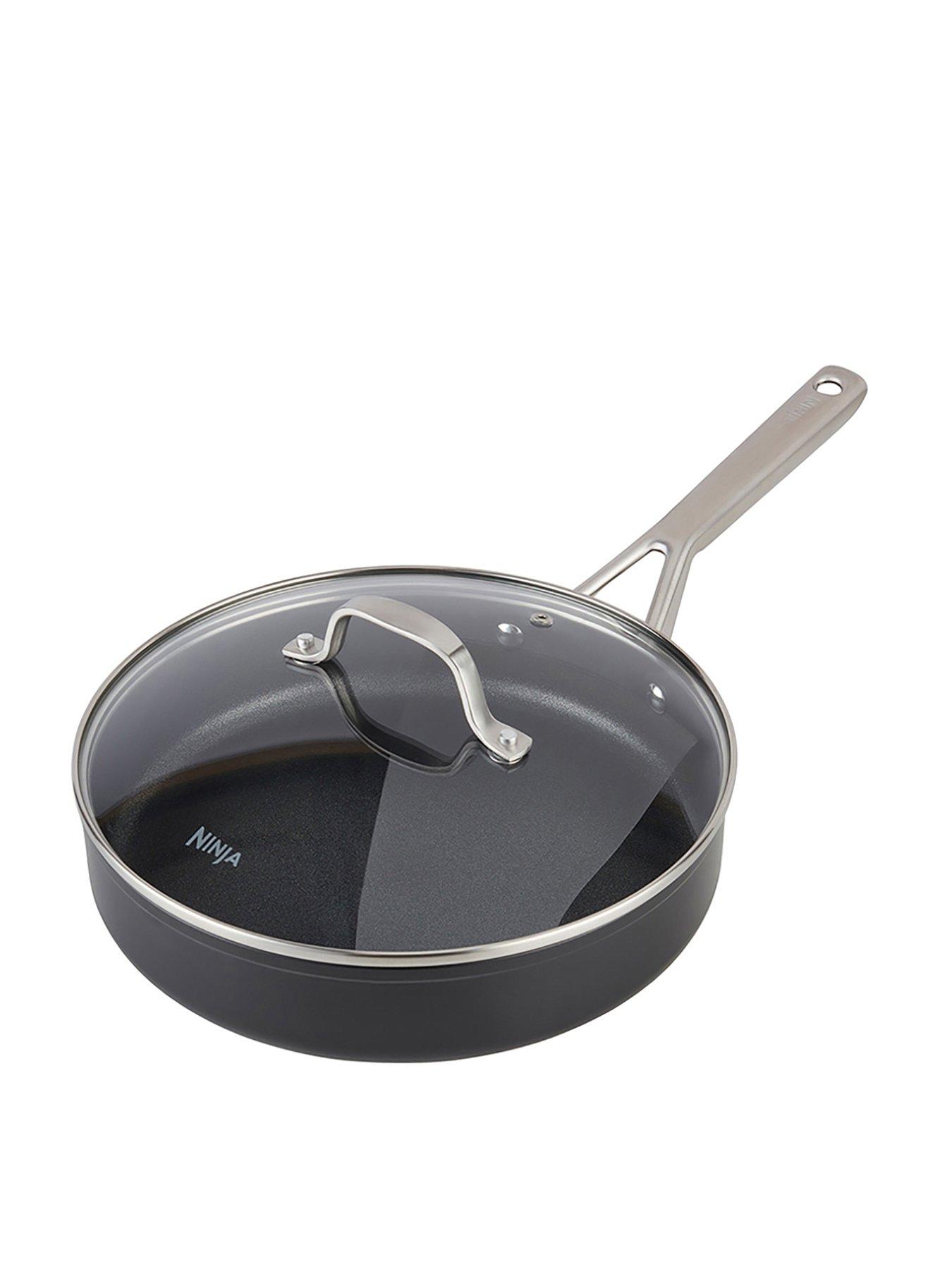 ninja-zerostick-essentials-26cm-sauteacute-pan-with-lid-c10126uk