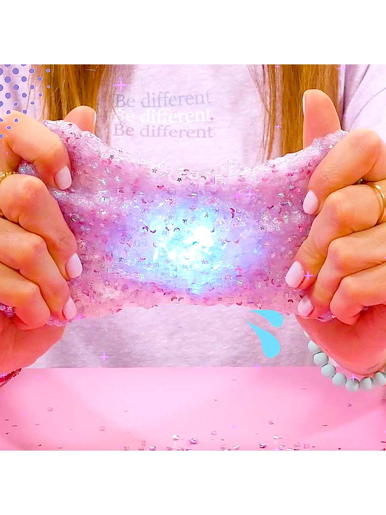 so-slime-diy-so-slime-light-up-cosmic-slime-3-packoutfit