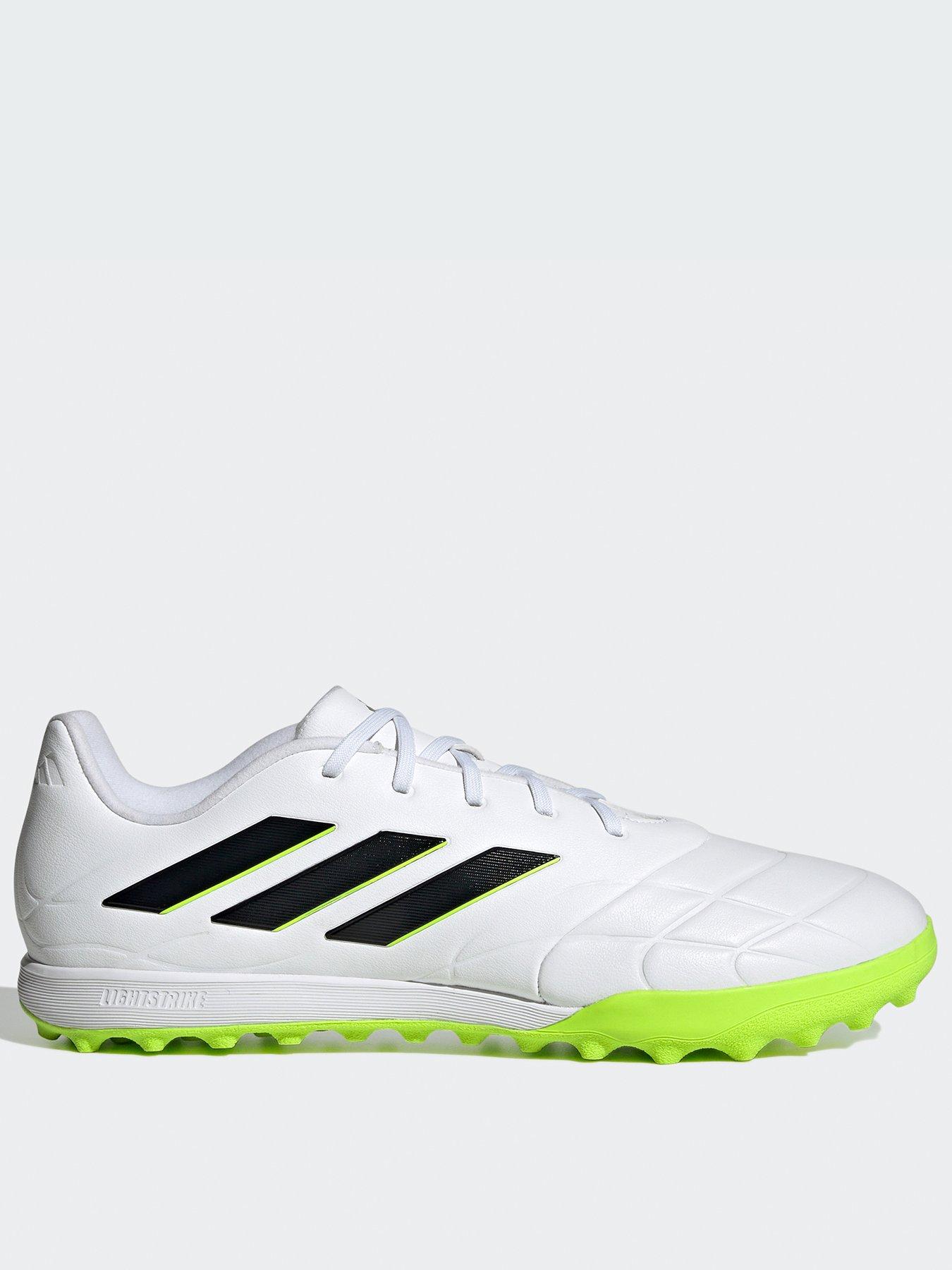 Mens football hot sale trainers sale