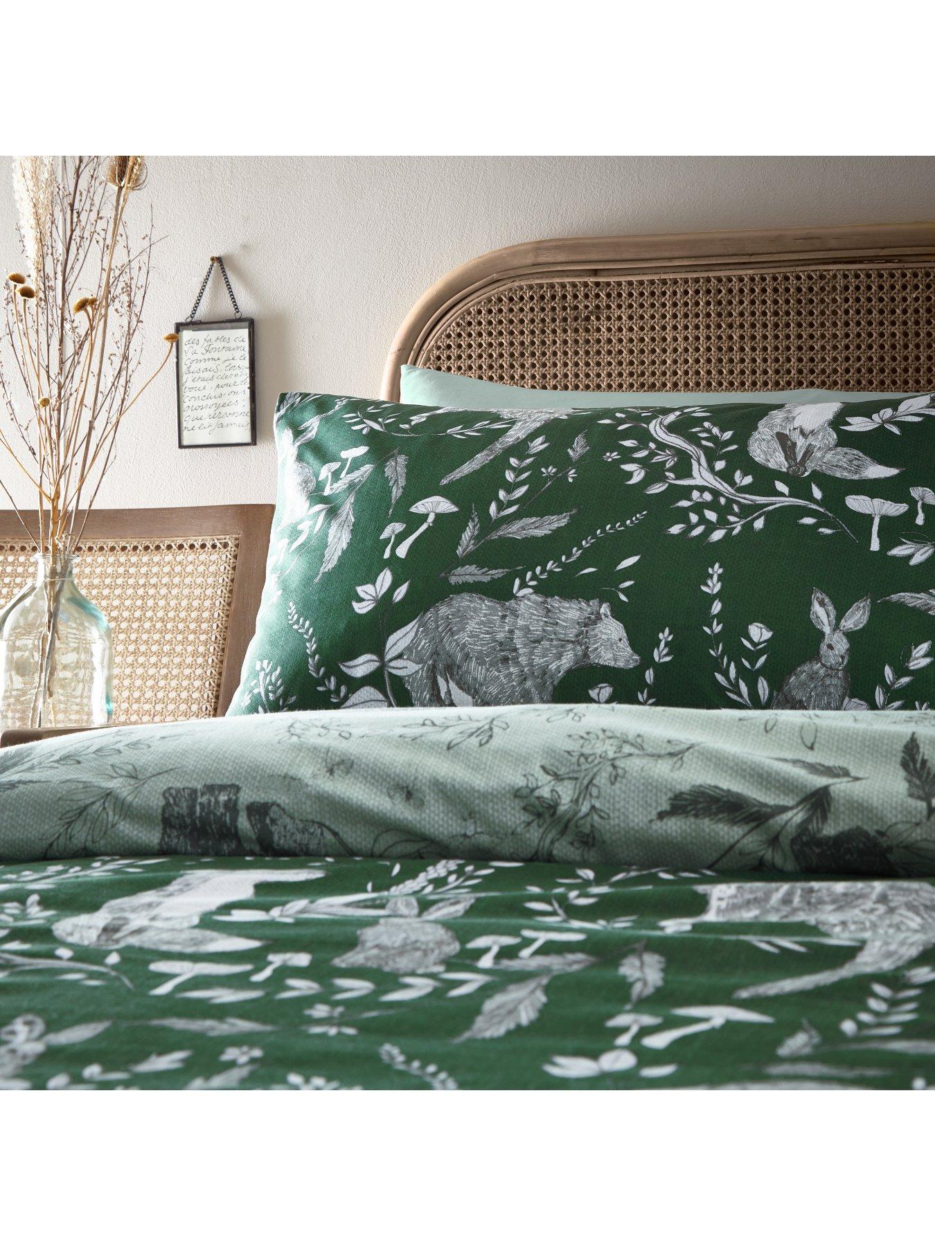 furn-buckthorn-evergreen-duvet-cover-set-greenback