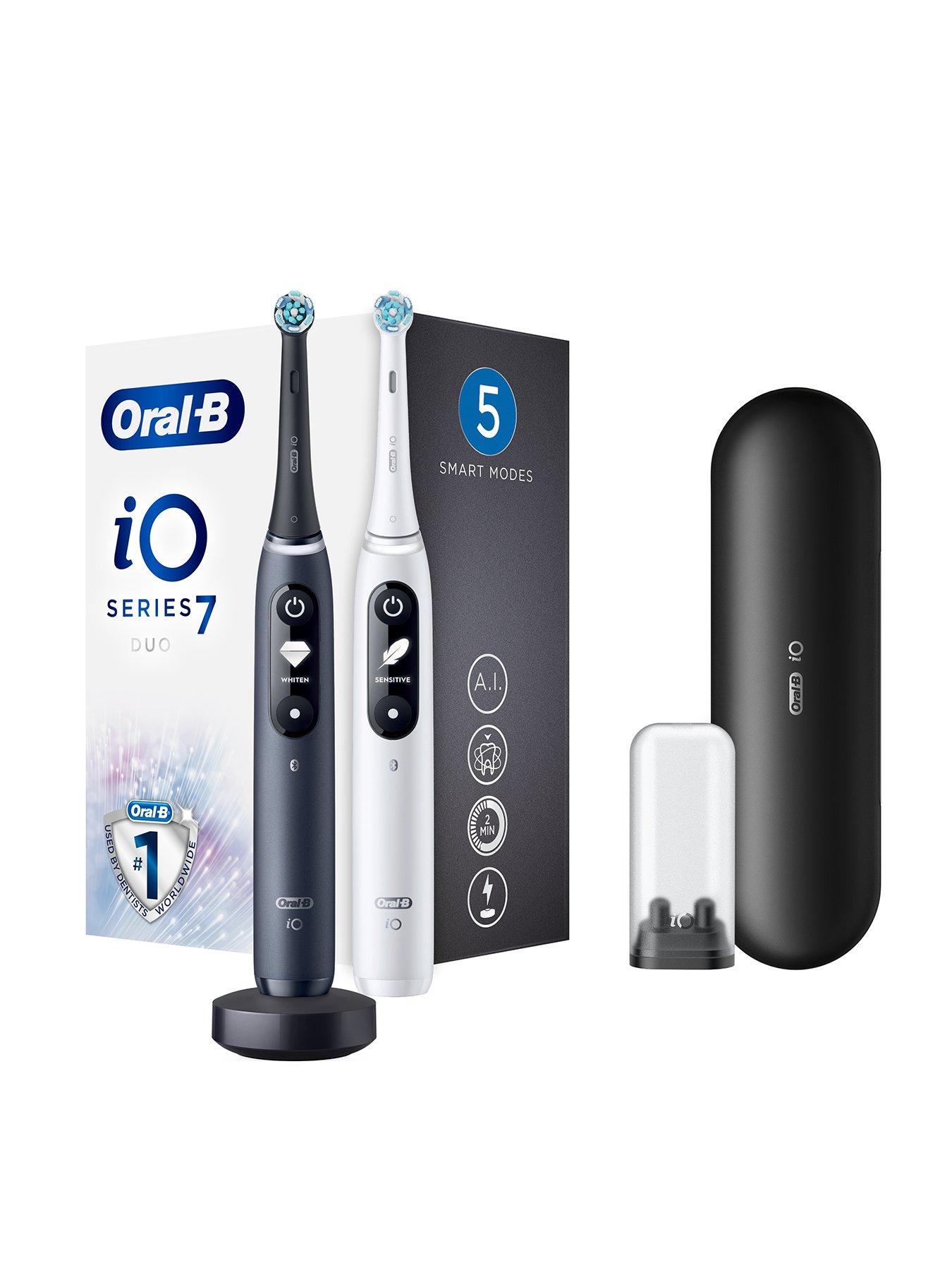 oral-b-io7-white-alabaster-amp-black-lava-duo-packfront