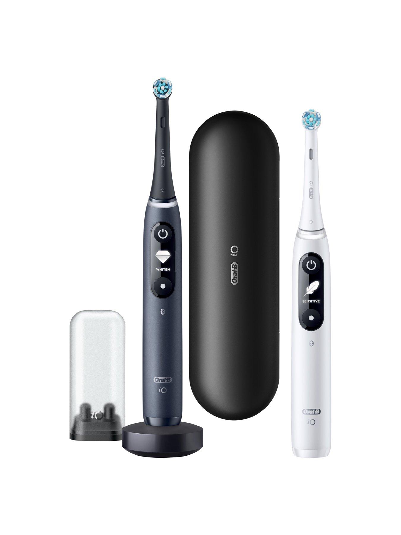 oral-b-io7-white-alabaster-amp-black-lava-duo-packstillFront