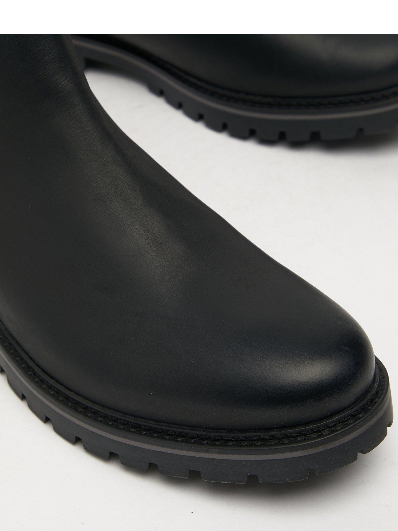 schuh-schuh-dawson-chelsea-boot-blackoutfit