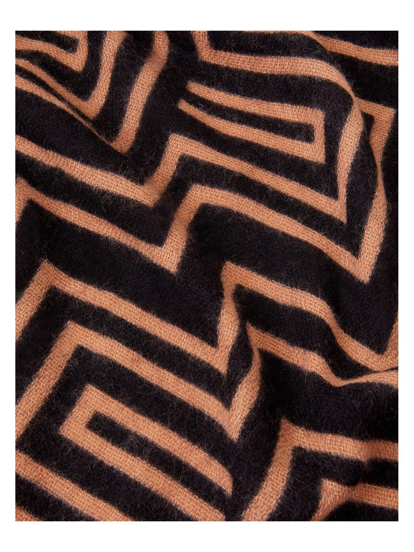 accessorize-firenze-supersoft-blanketback