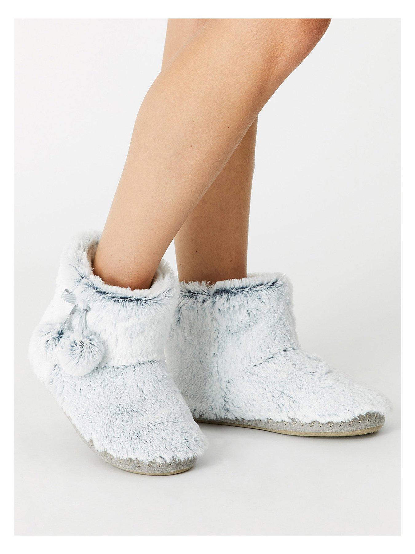 accessorize-supersoft-slipper-boot-greystillFront