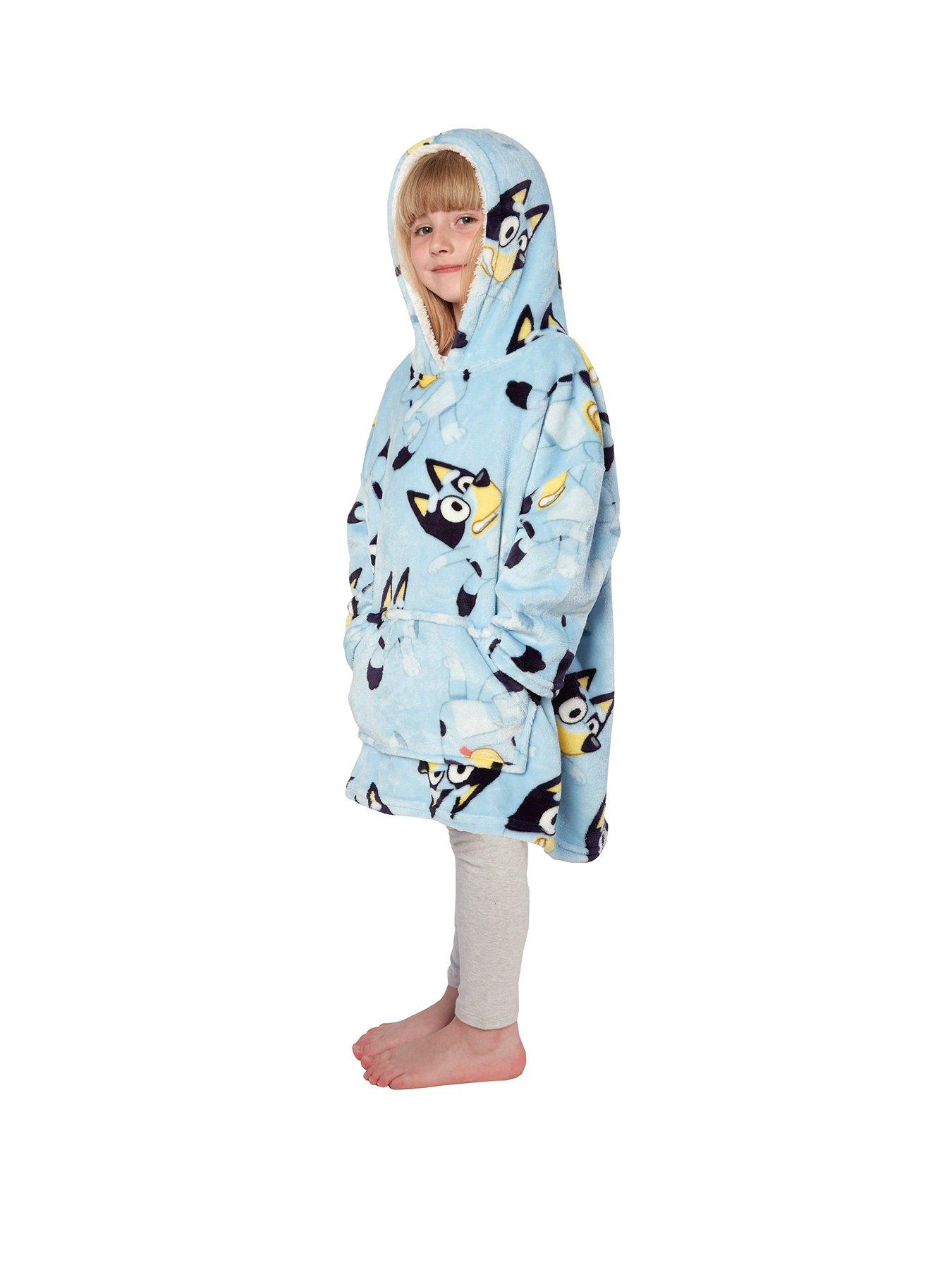 bluey-wearable-hooded-blanket-small-bluestillFront