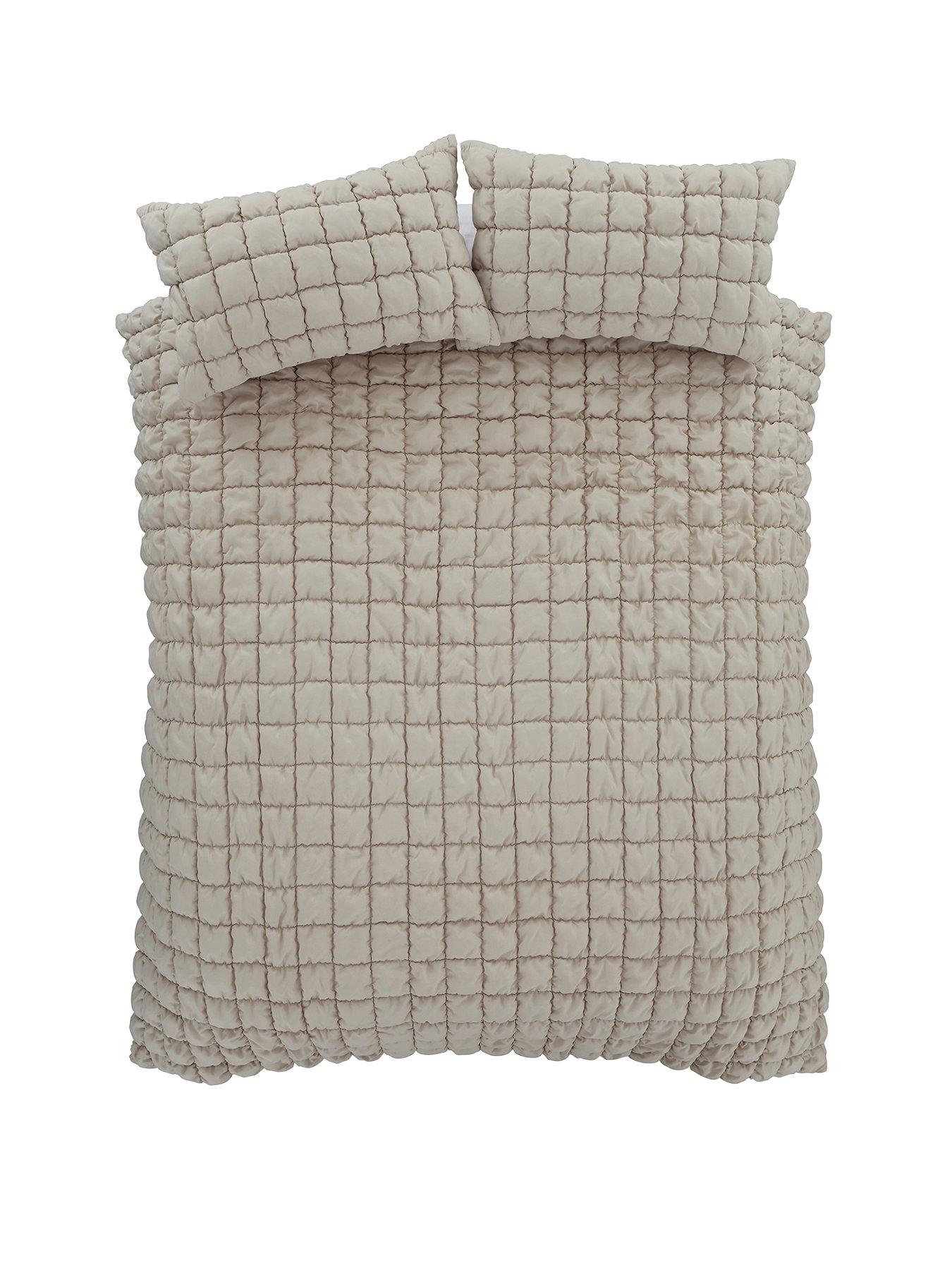 catherine-lansfield-puffer-duvet-cover-set-in-naturalstillFront