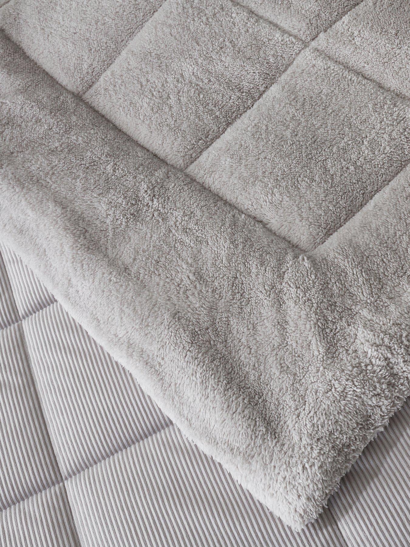 Image 4 of 5 of Catherine Lansfield Cosy Cord Coverless Duvet - Silver