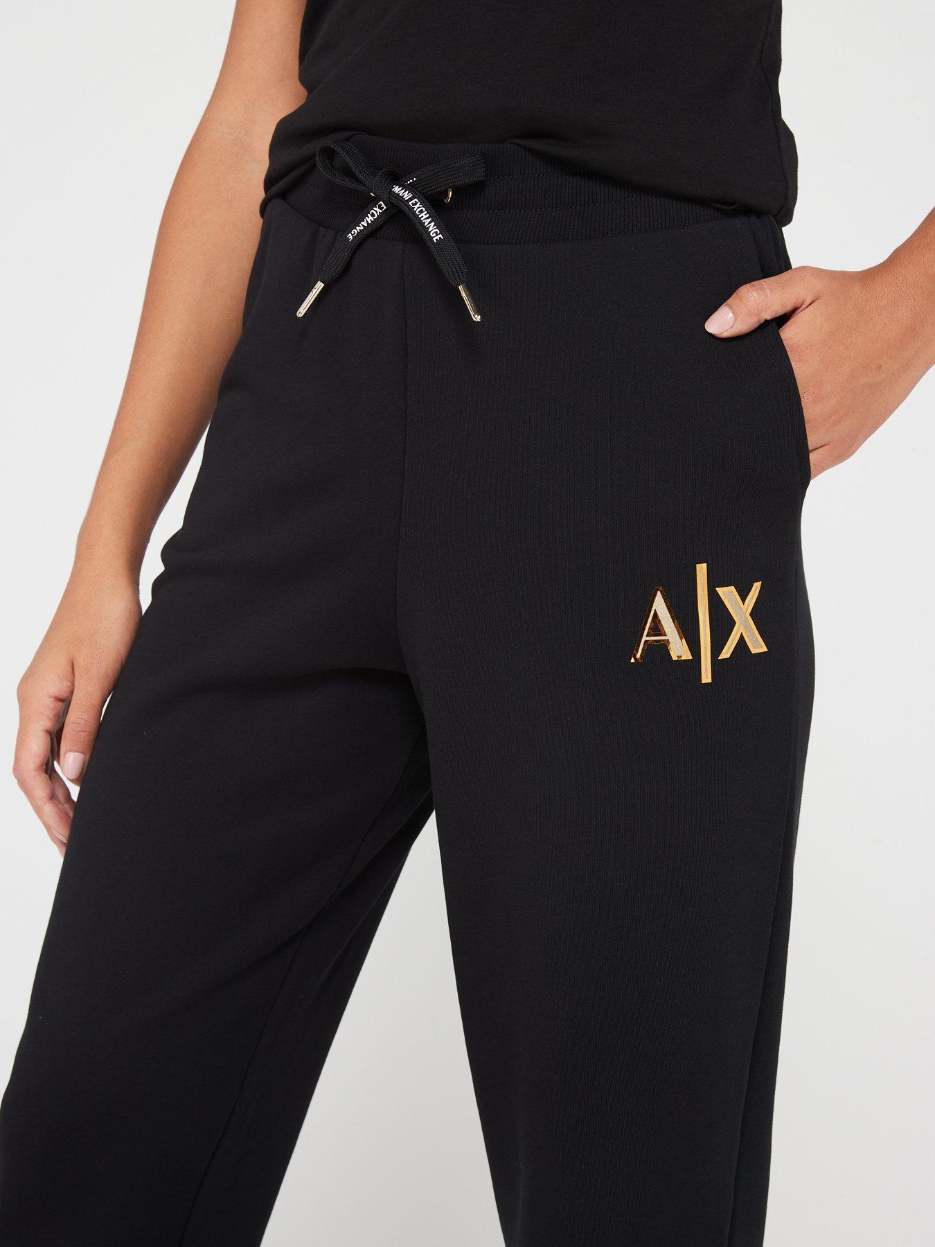 armani-exchange-foil-logo-cotton-jogger-blackoutfit