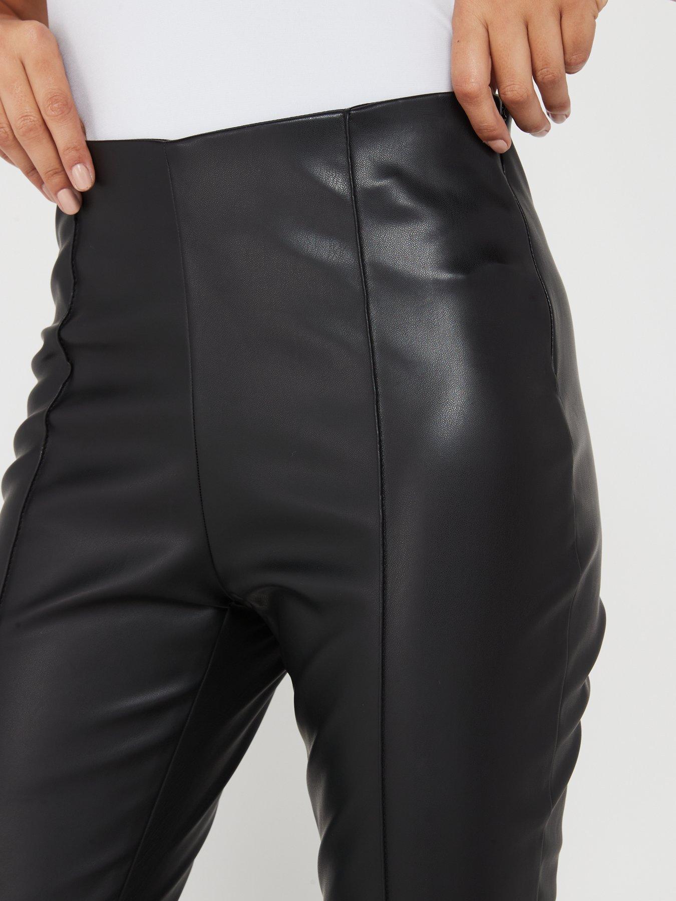 only-idina-high-waist-faux-leather-flare-pant-blackoutfit