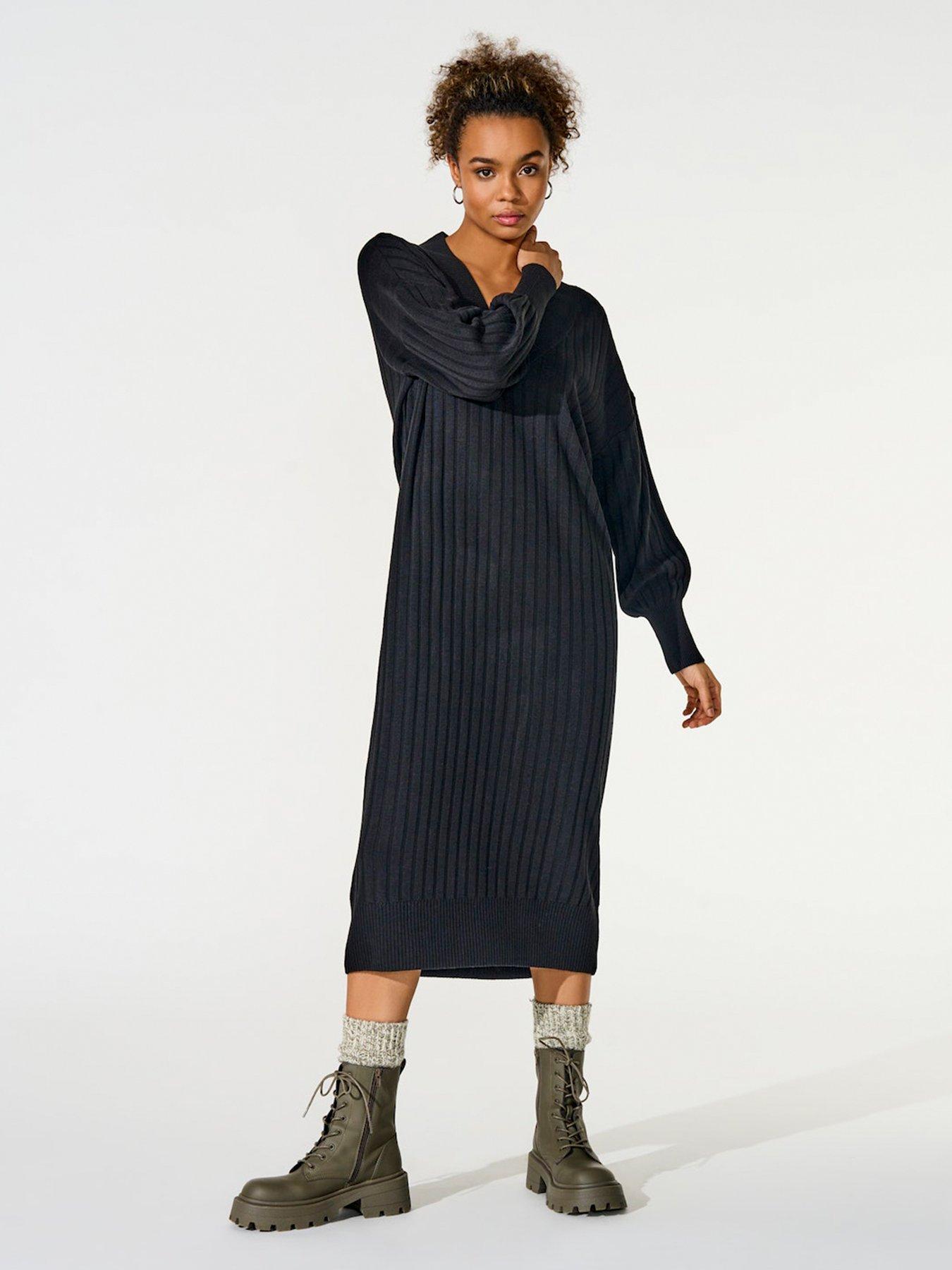 only-tessa-v-neck-knitted-midi-dress-blackfront