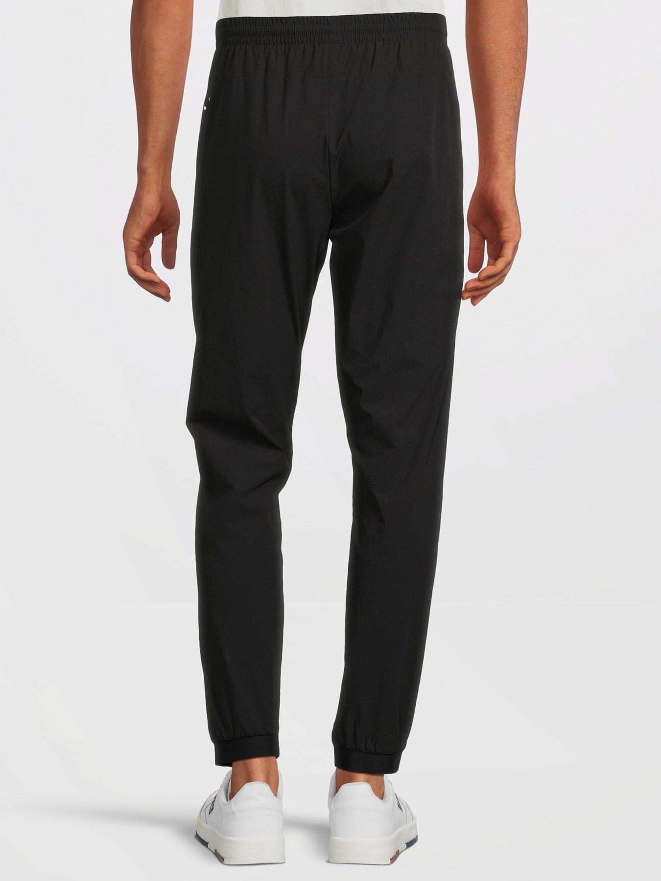 castore-mens-woven-jogger-blackstillFront