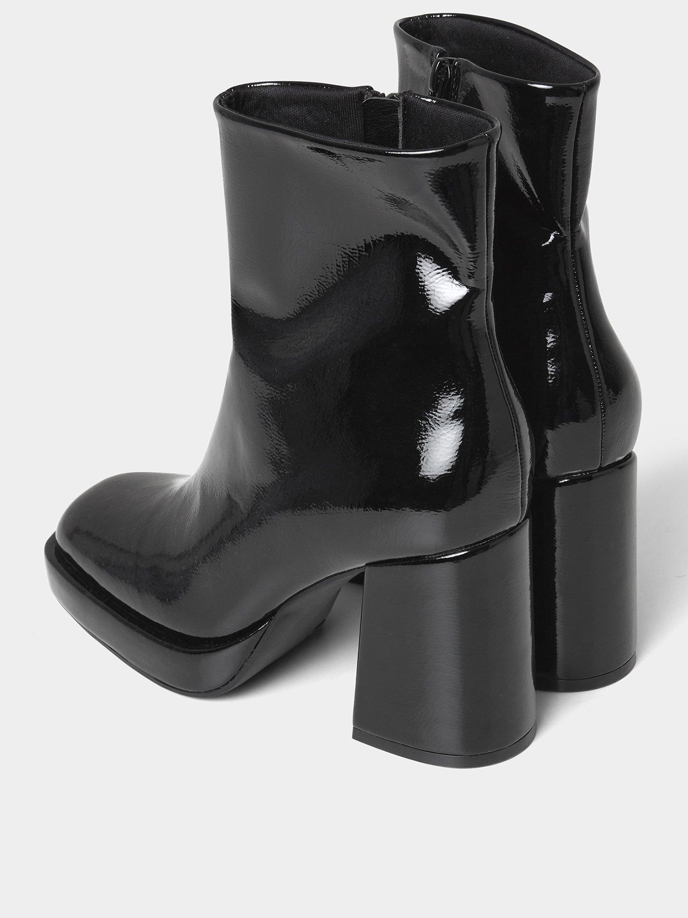 joe-browns-modern-muse-platform-boots-blackback