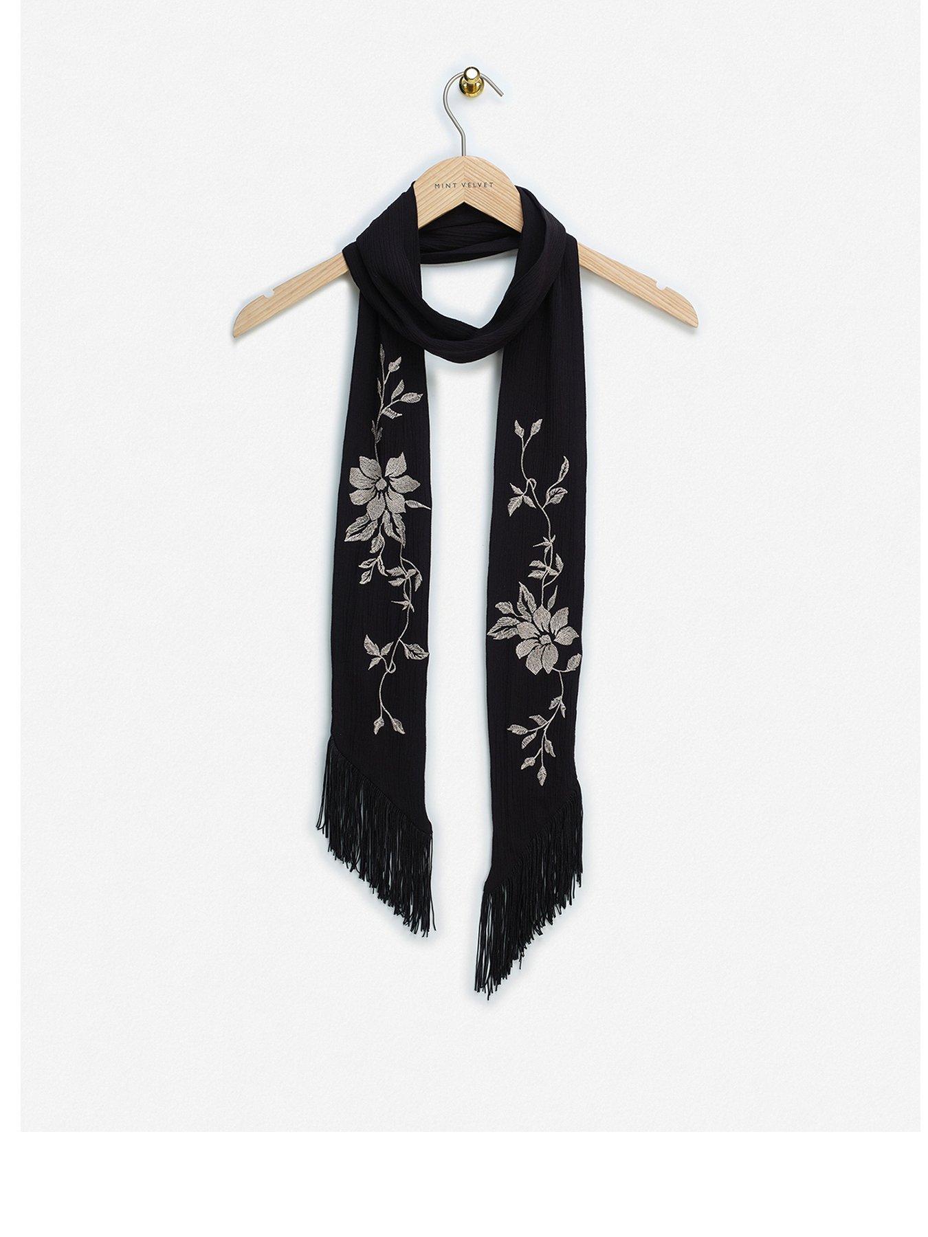 Adaline Print Scarf – Mint Velvet