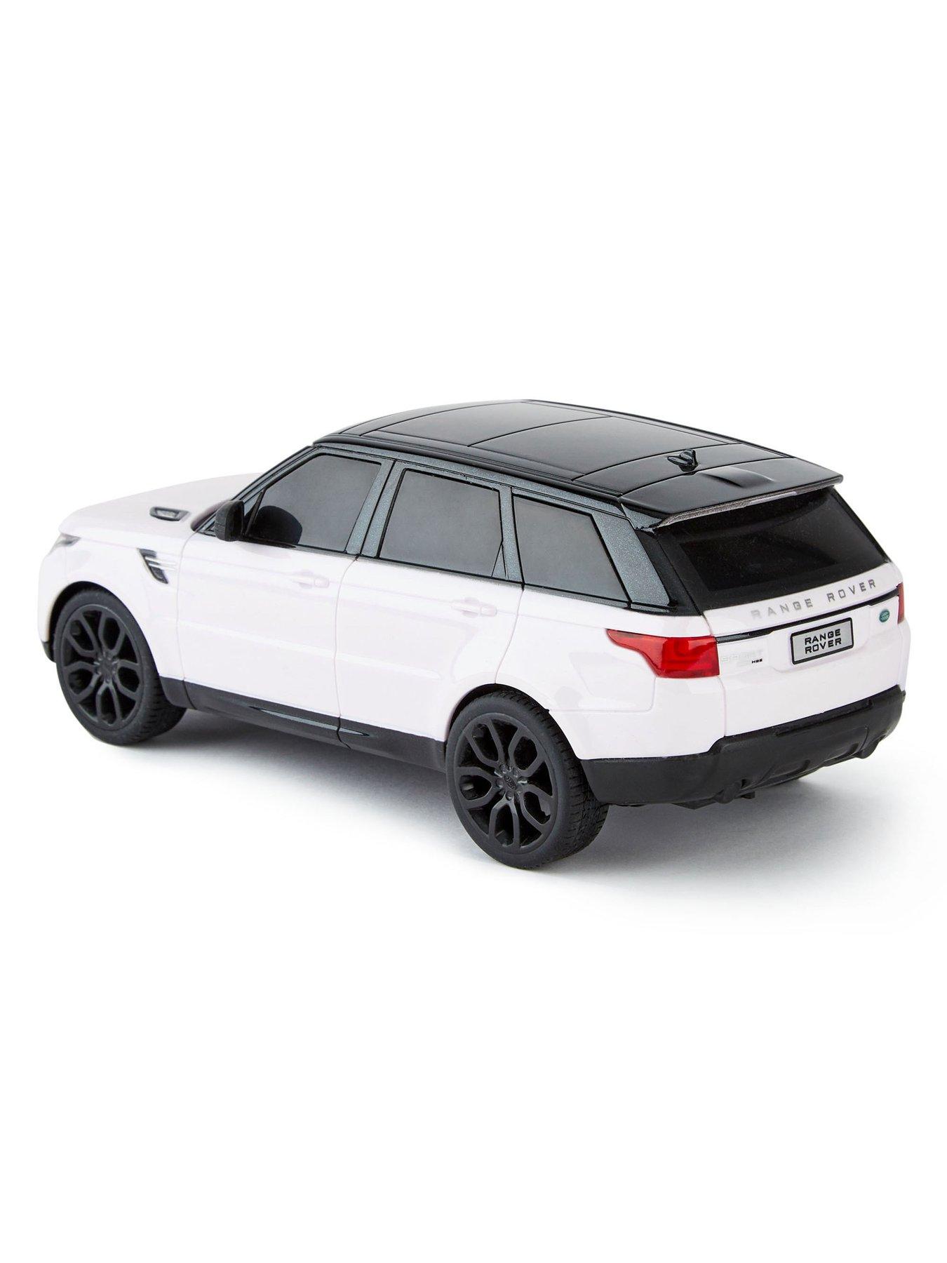 Image 5 of 6 of undefined 1:24 Scale 2014 Range Rover Sport White 2.4Ghz Remote Control Car