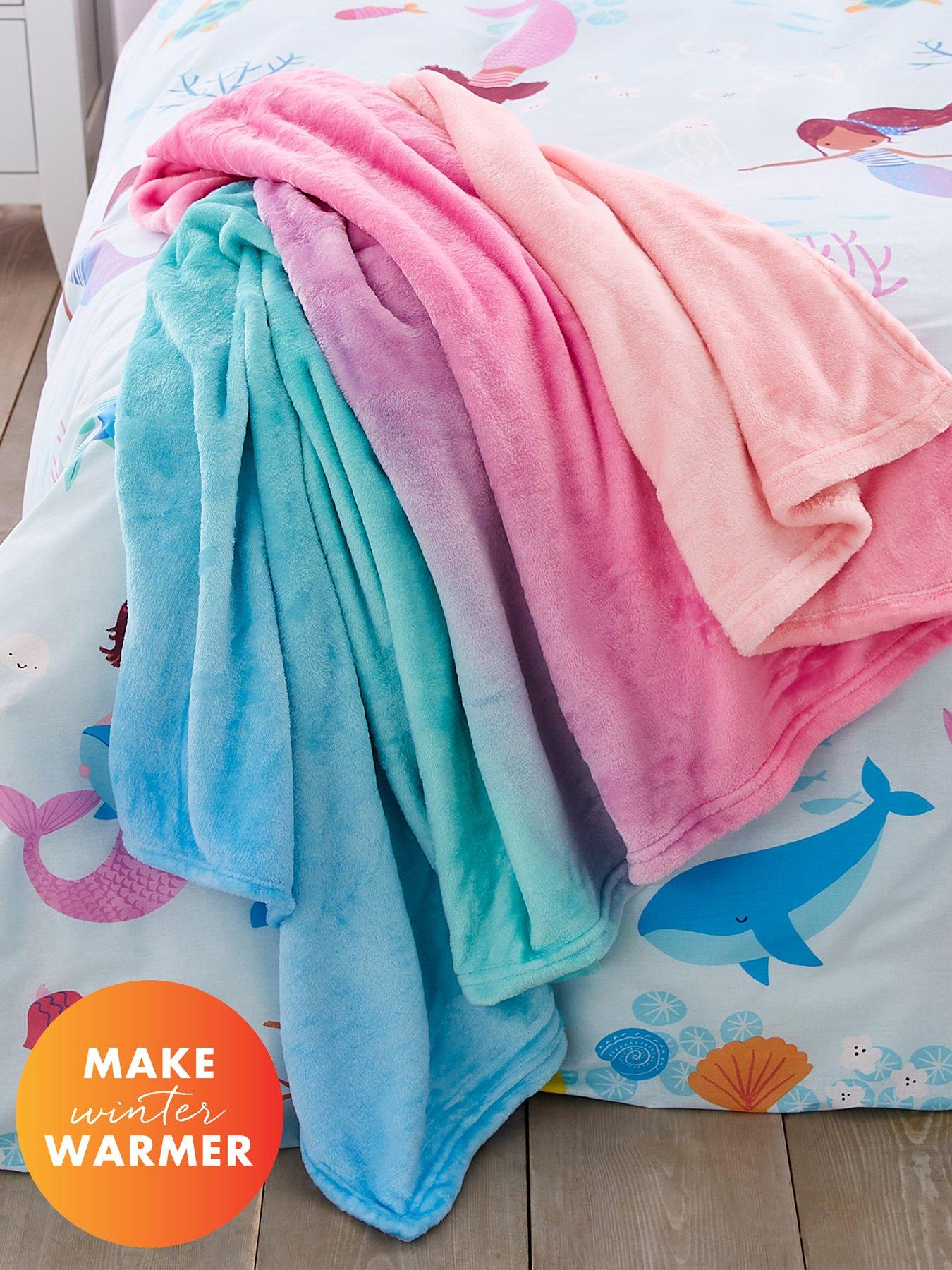 catherine-lansfield-mermaid-soft-cosy-fleece-throw-pinkfront