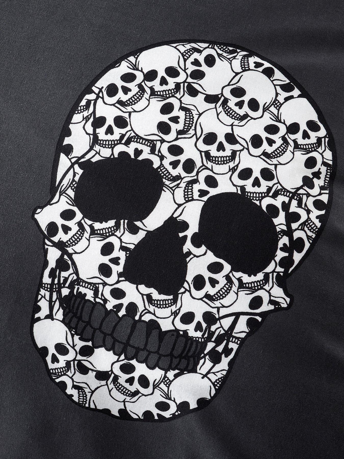 catherine-lansfield-skulls-duvet-setdetail