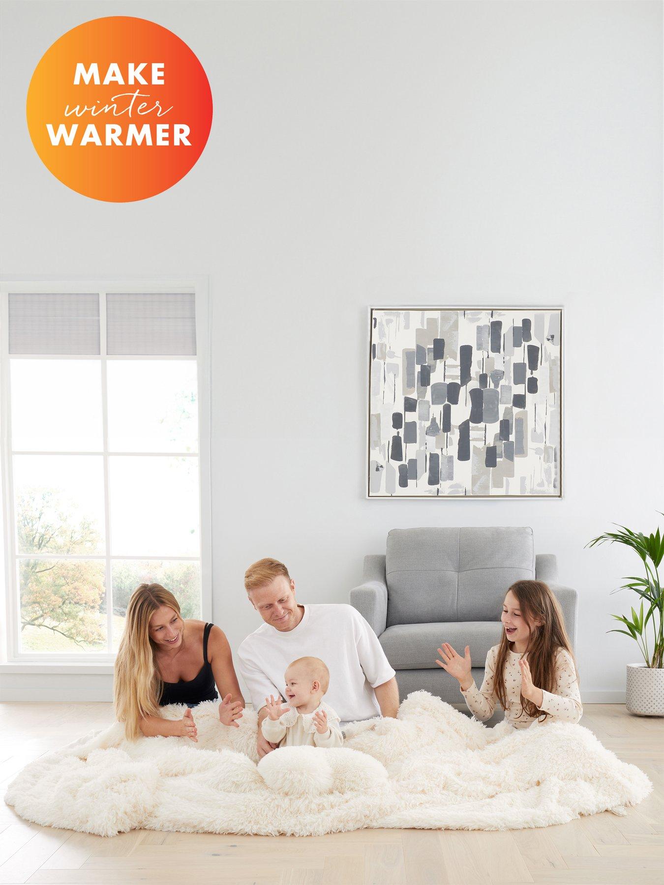 Catherine Lansfield Cuddly Large Family Cosy Throw - Cream