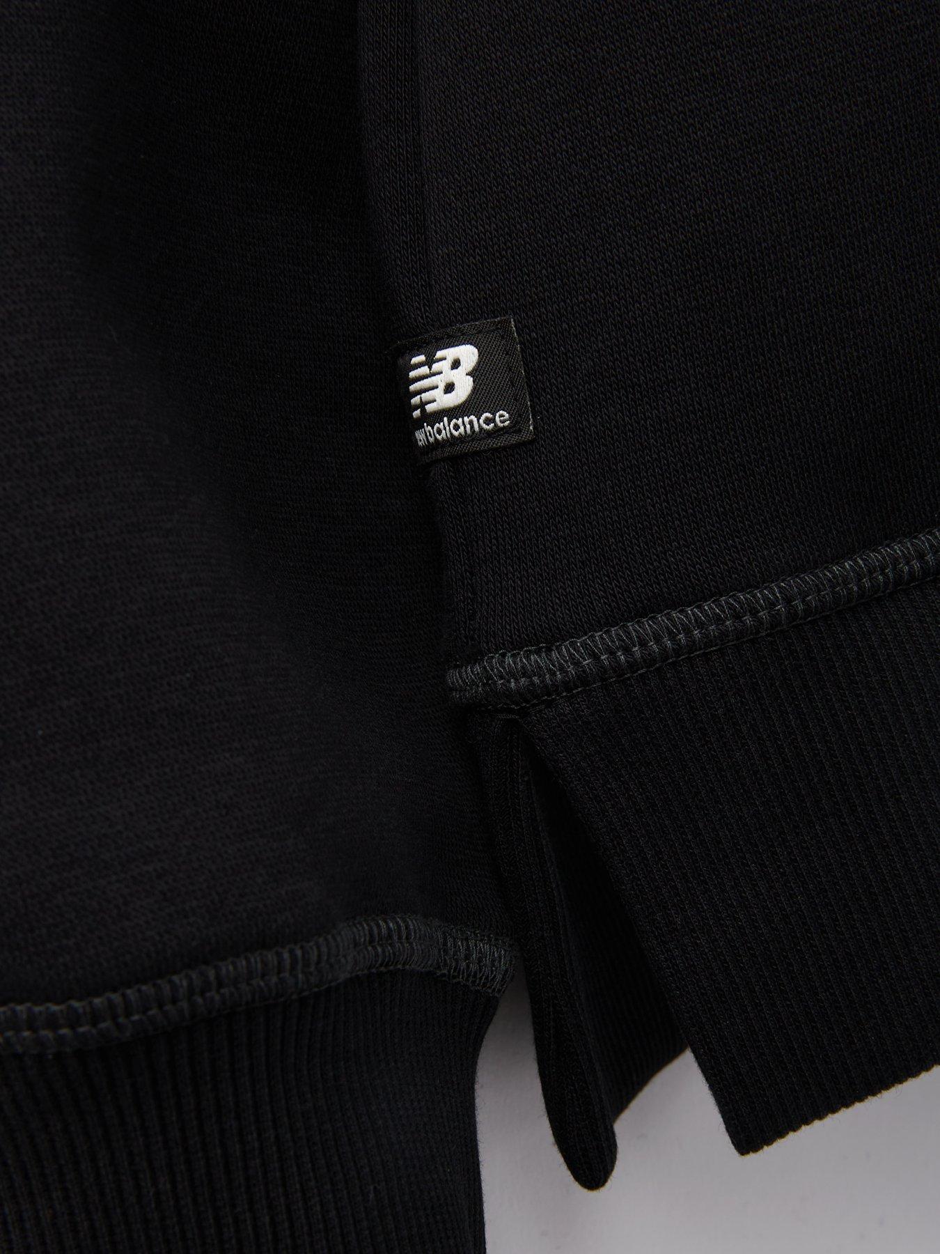 new-balance-essentials-brushed-back-fleece-hoodie-blackdetail