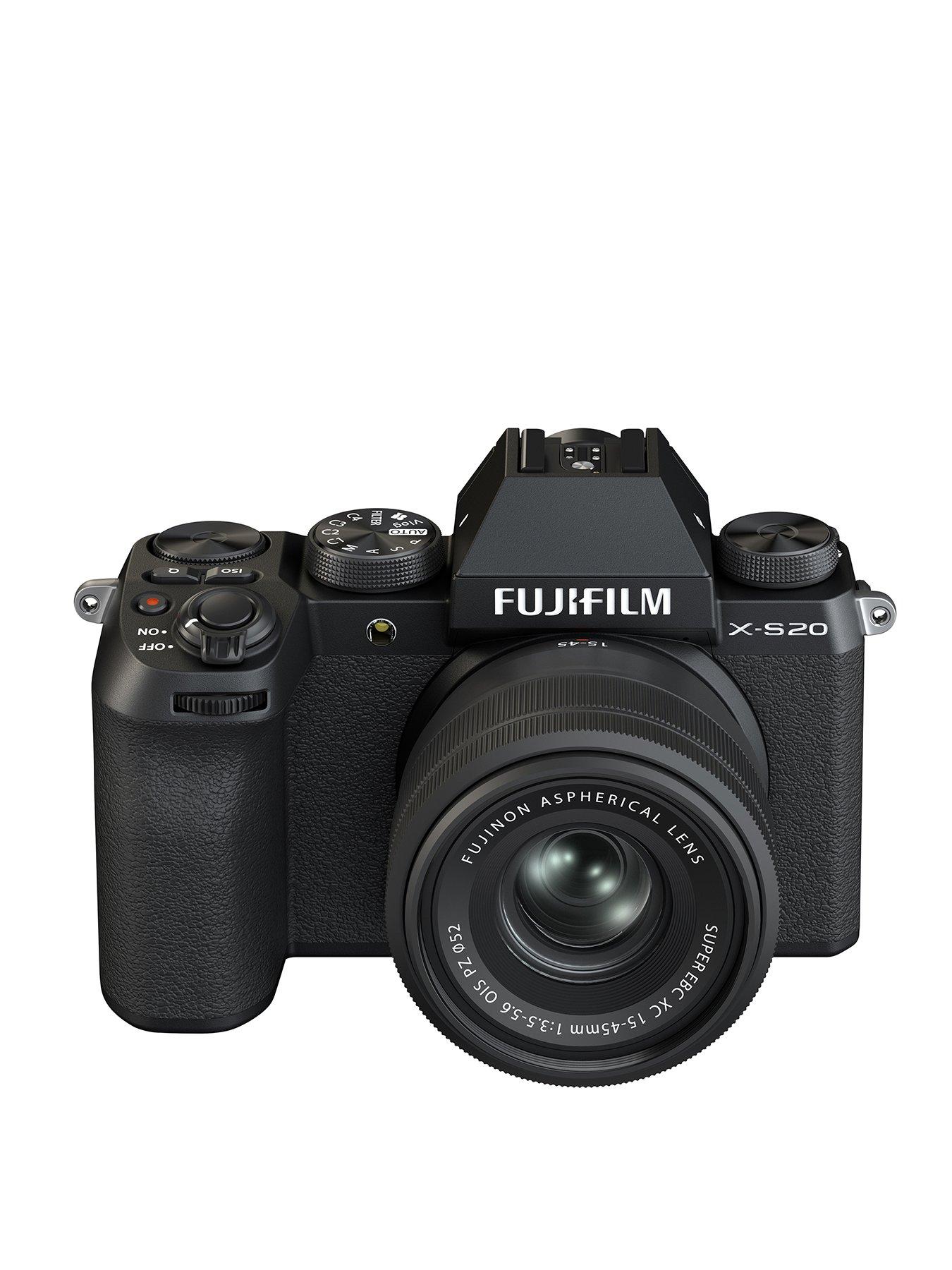 fujifilm-x-s20-mirrorless-digital-camera-with-xc15-45mm-f35-56-ois-pz-lens-blackstillFront