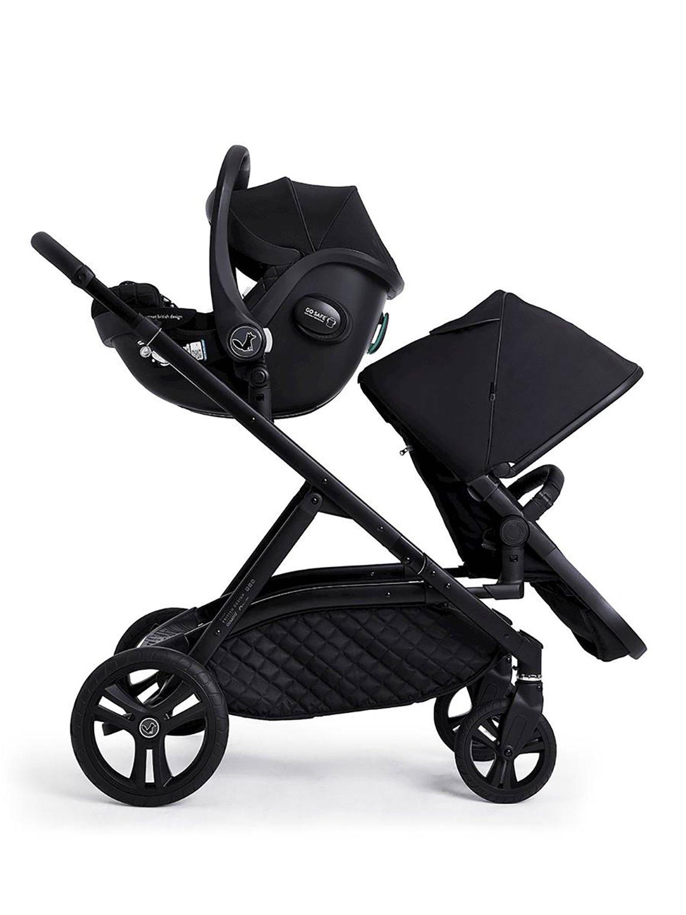 cosatto-wow-xl-tandem-travel-system-bundle-silhouettedetail