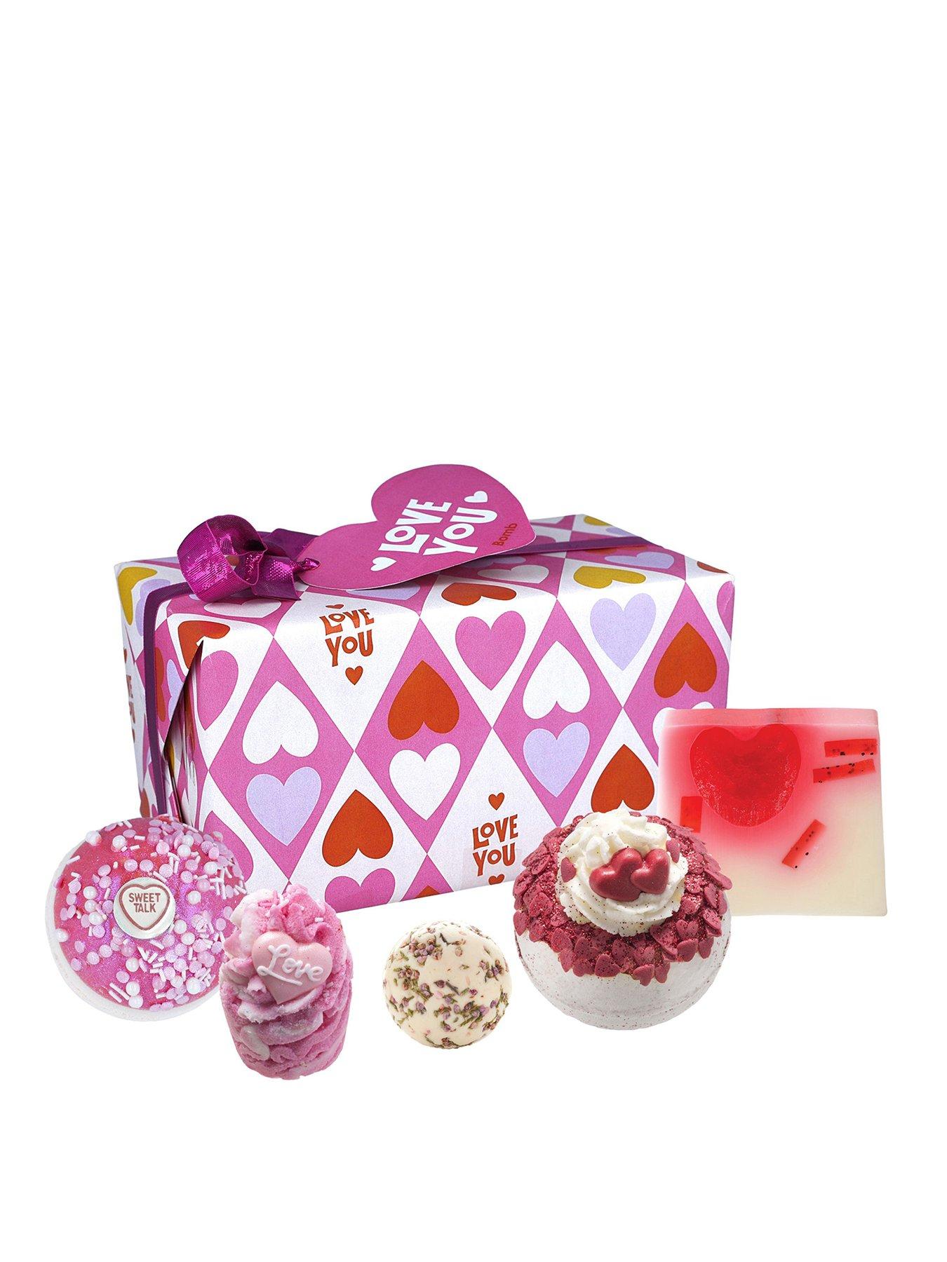 Image of Bomb Cosmetics Love You Bath Bomb Gift Set