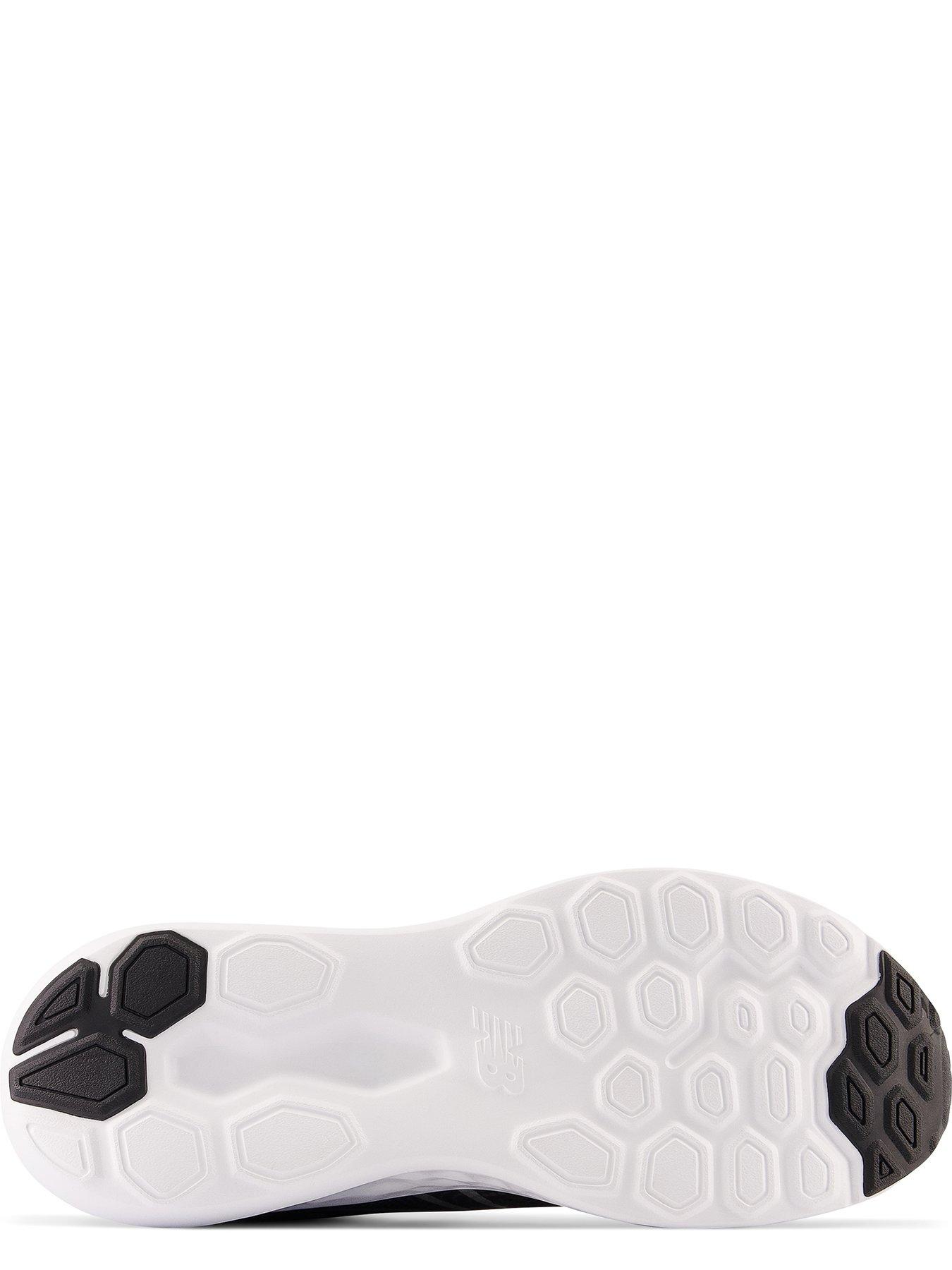 Image 5 of 6 of New Balance Running 411 V3 Trainers - Black