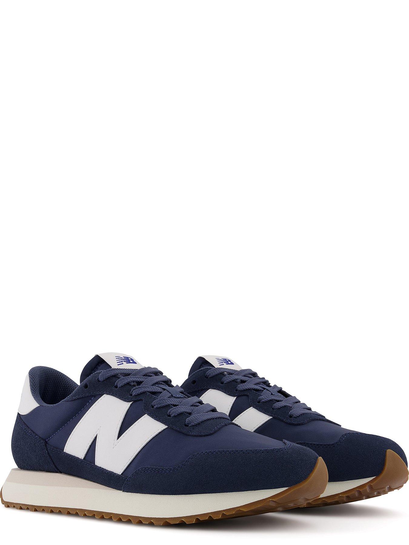 Men's new cheap balance 220 trainers