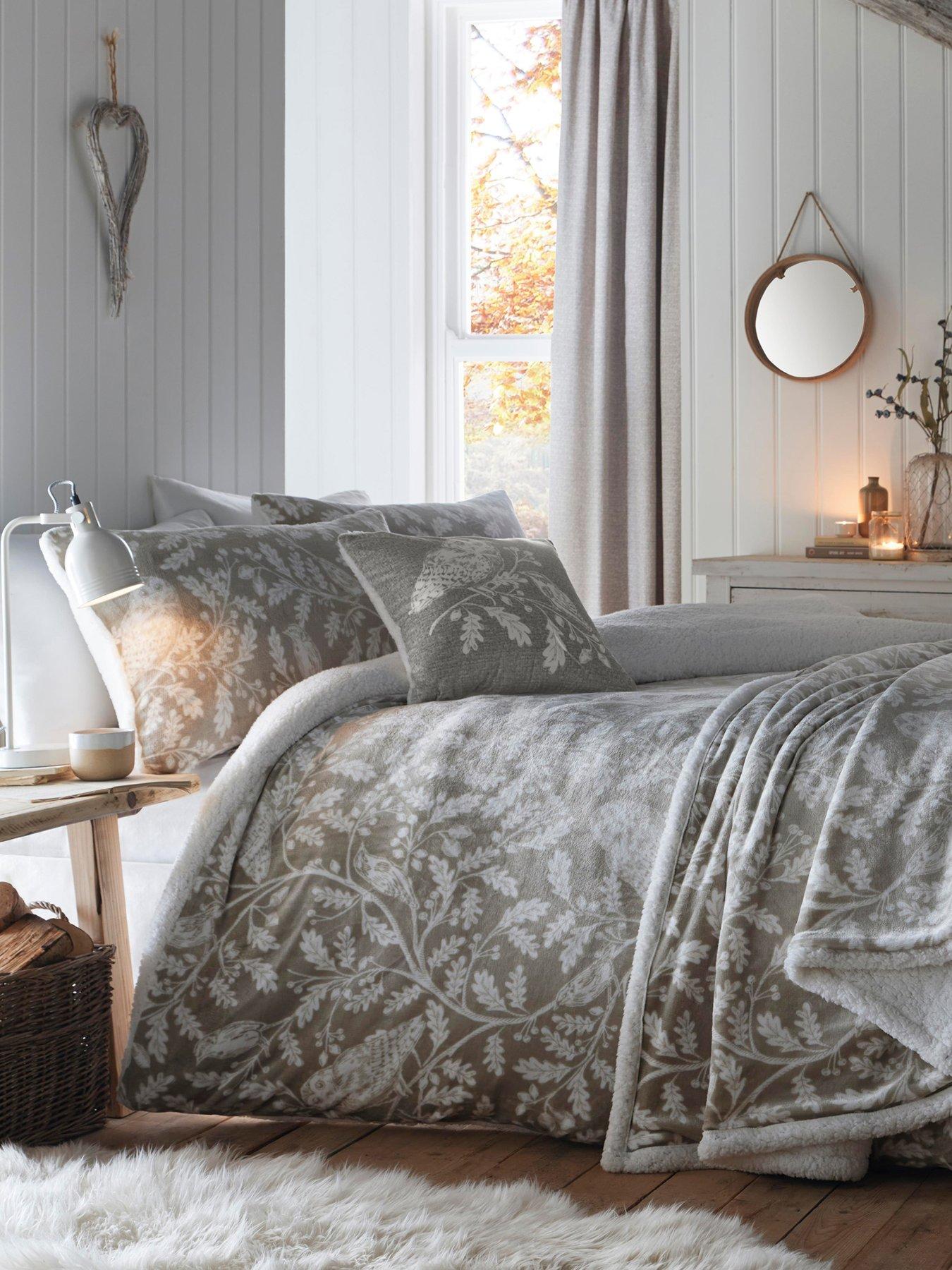 Image 4 of 4 of Dreams & Drapes Woodland Owls Sherpa Duvet Cover Set - Natural