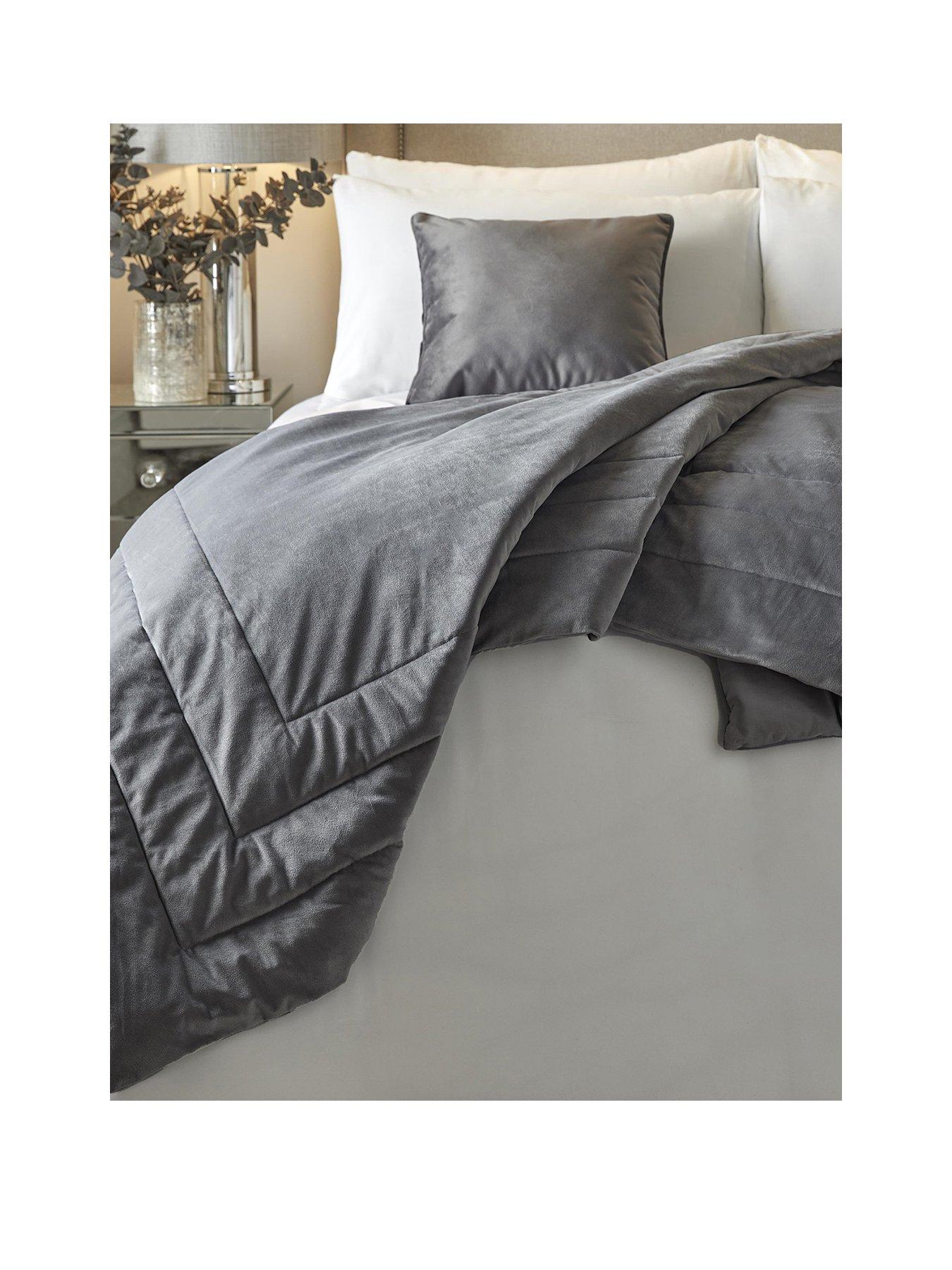 soiree-melanie-bedspread-throw-in-slatestillFront