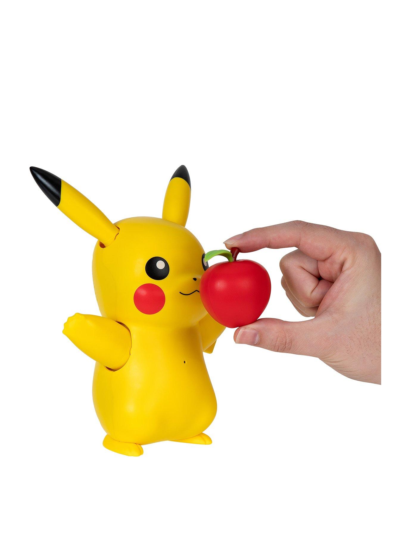 Pokemon Train and Play Deluxe Pikachu 4.5 Inch Pikachu Figure with Lights Sounds and Moving Limbs plus Interactive Accessories