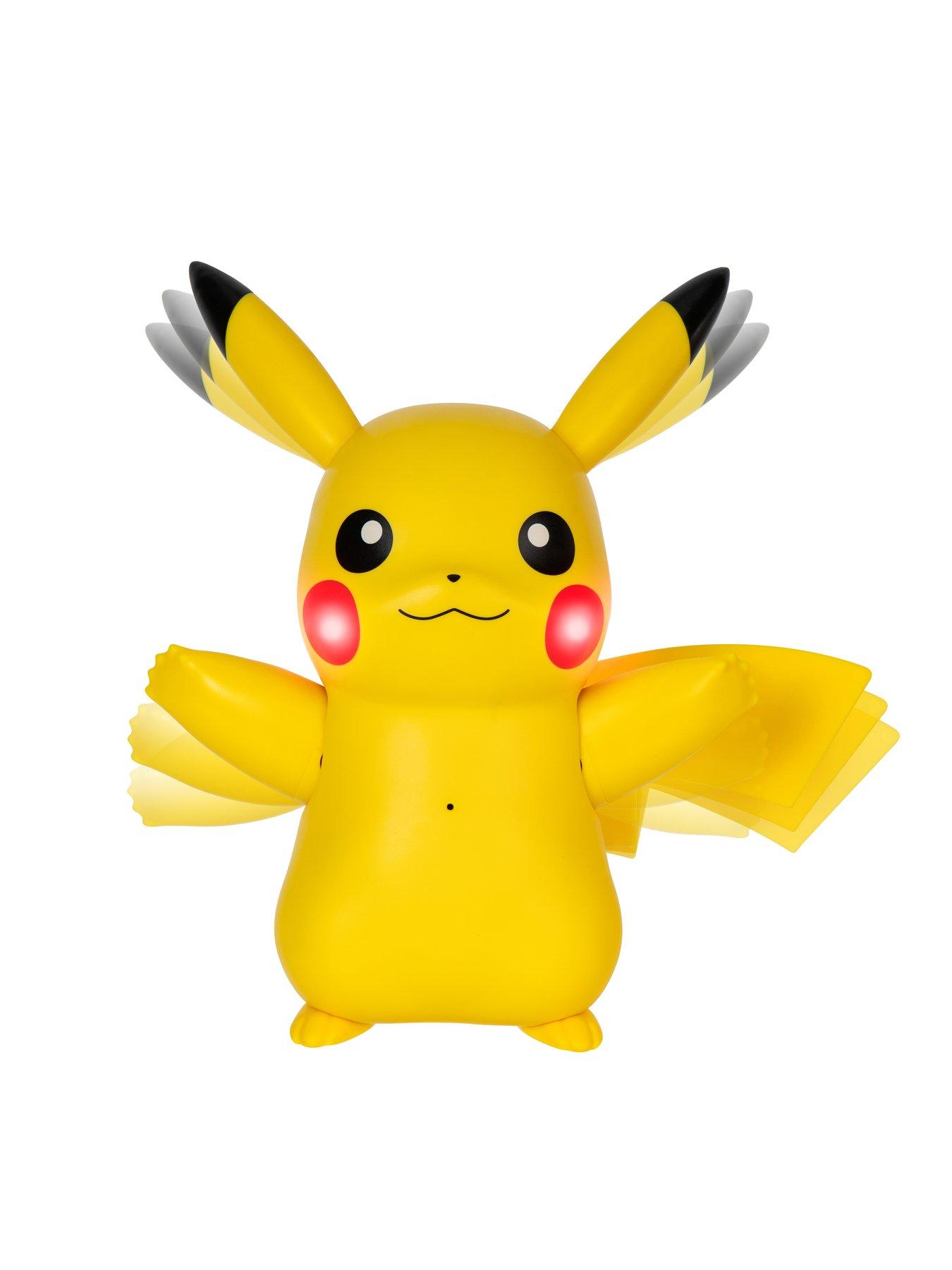 pokemon-pokeacutemon-train-and-play-deluxe-pikachu-45-inch-pikachu-figure-with-lights-sounds-and-moving-limbs-plus-interactive-accessoriesdetail