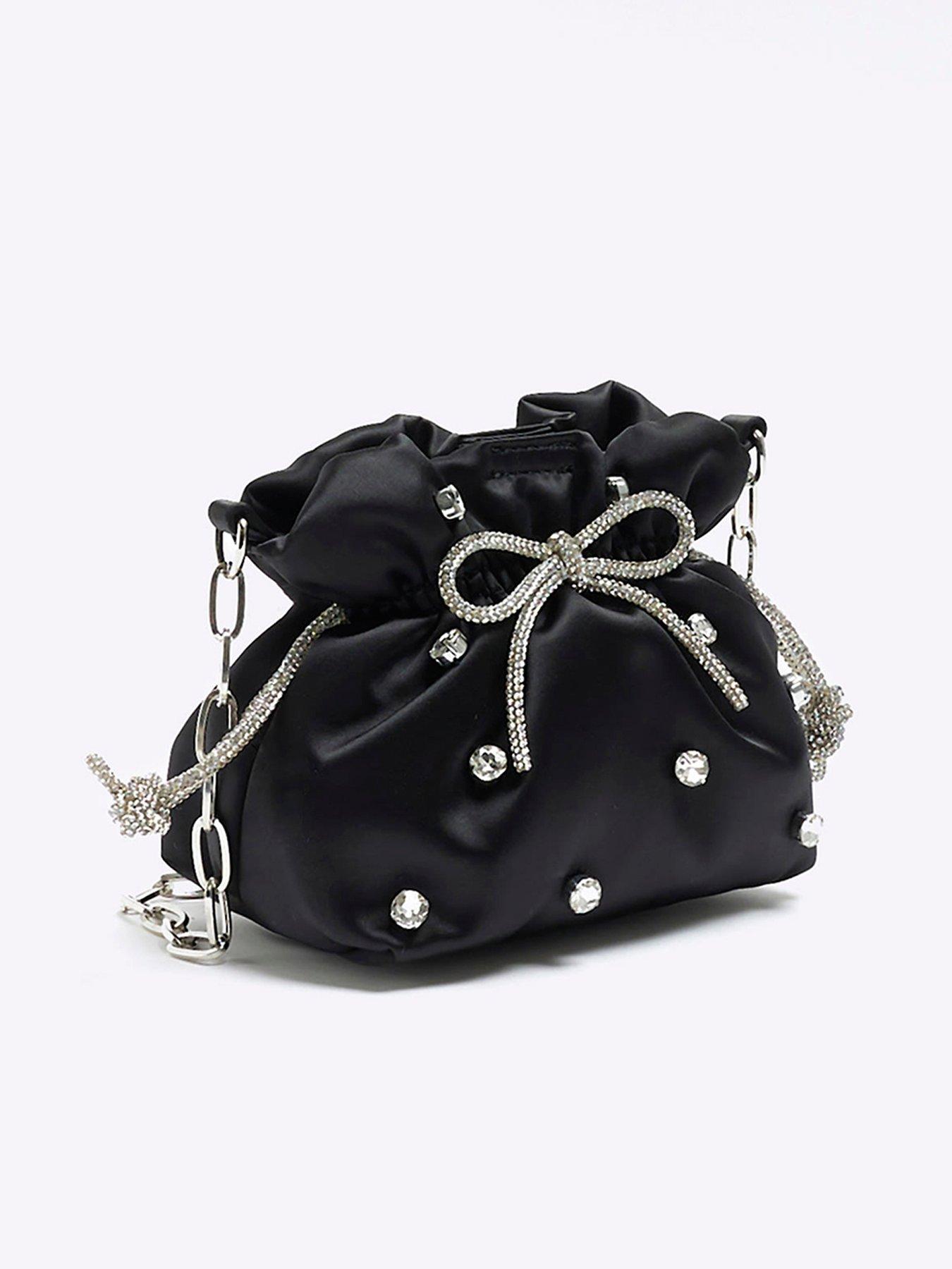 river-island-velvet-drawstring-bag-blackback