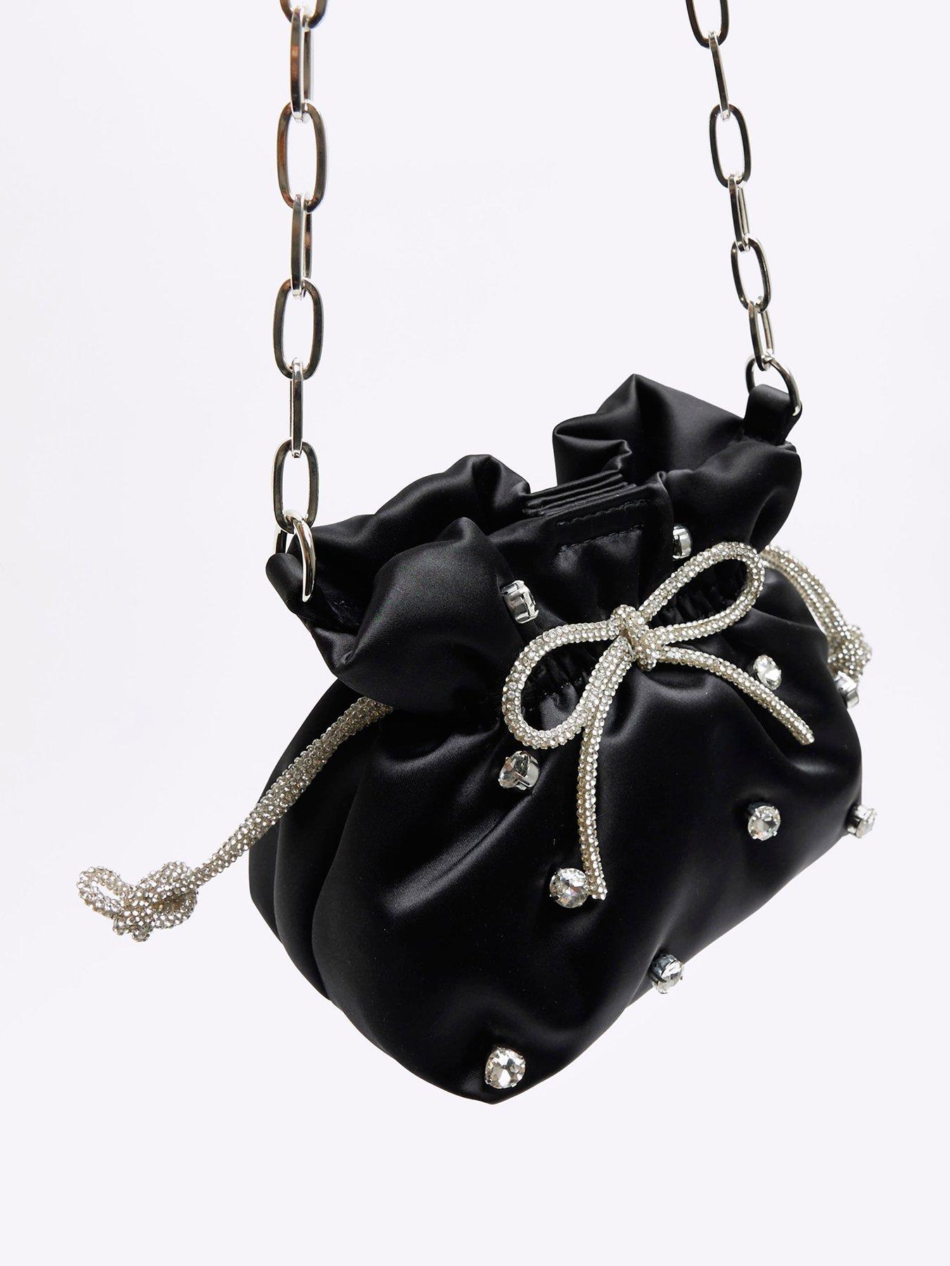 river-island-velvet-drawstring-bag-blackdetail