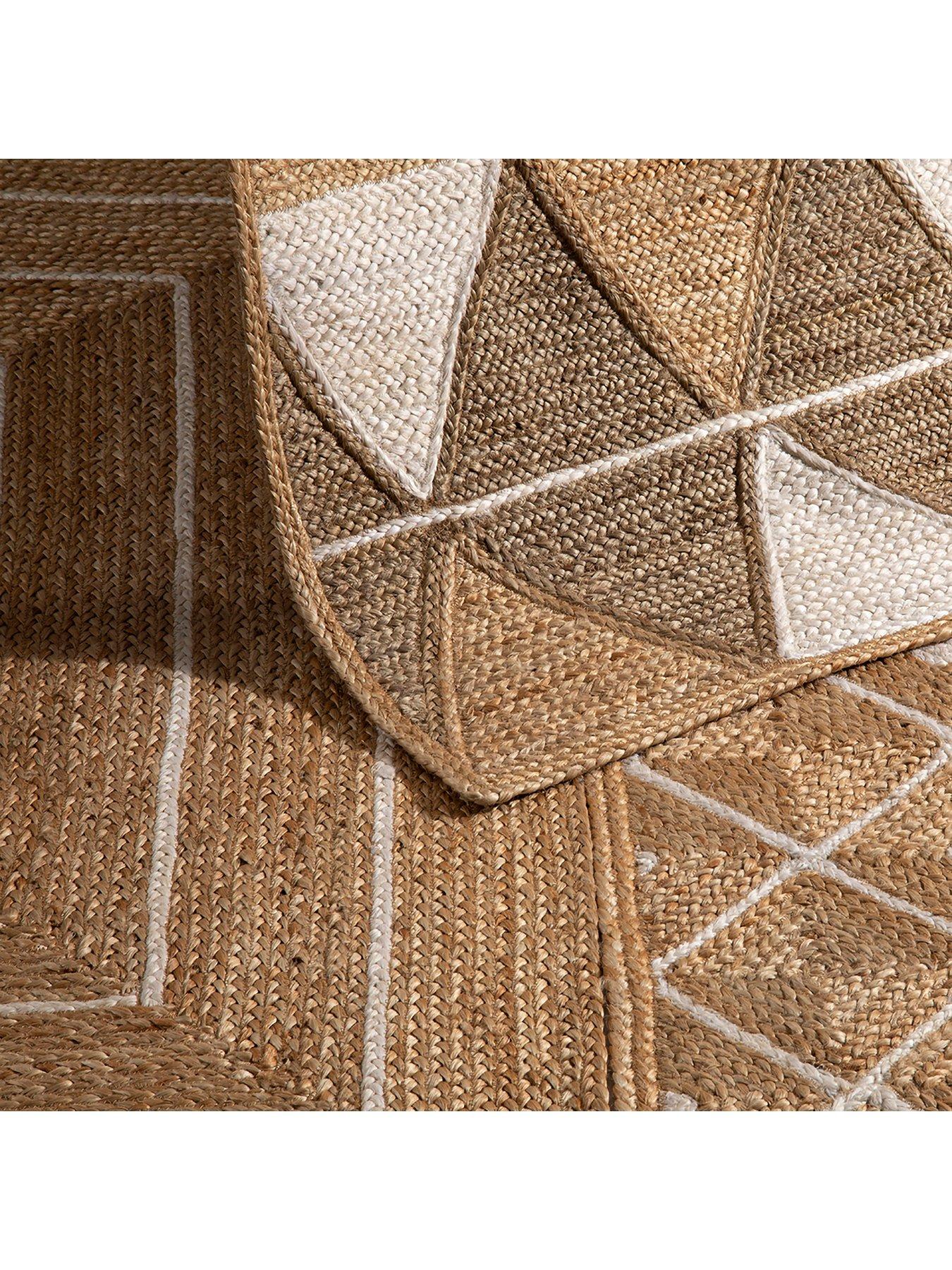 esselle-naturelle-prestbury-diamond-hand-braided-rug-naturaldetail