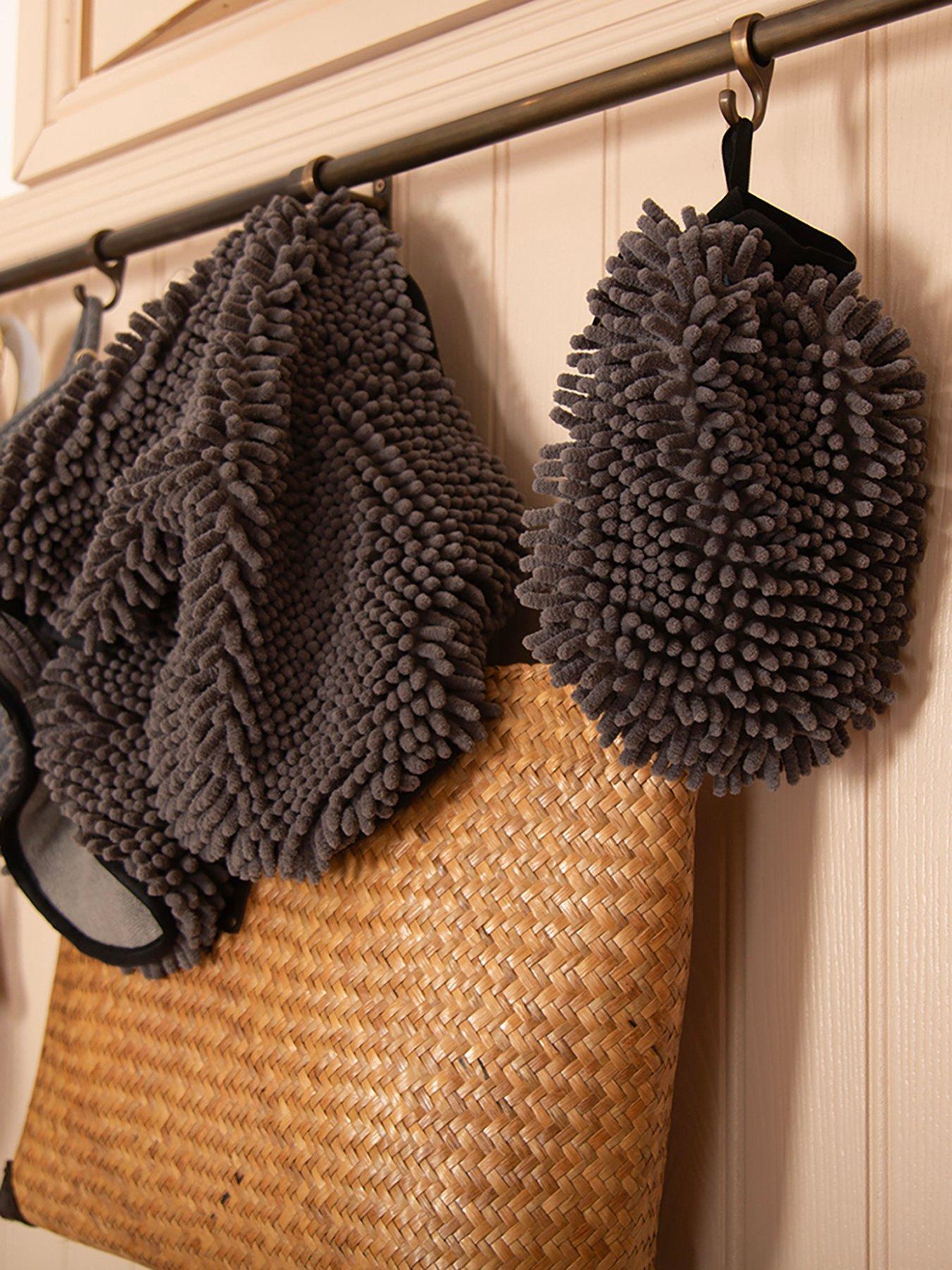 scruffs-noodle-drying-toweloutfit