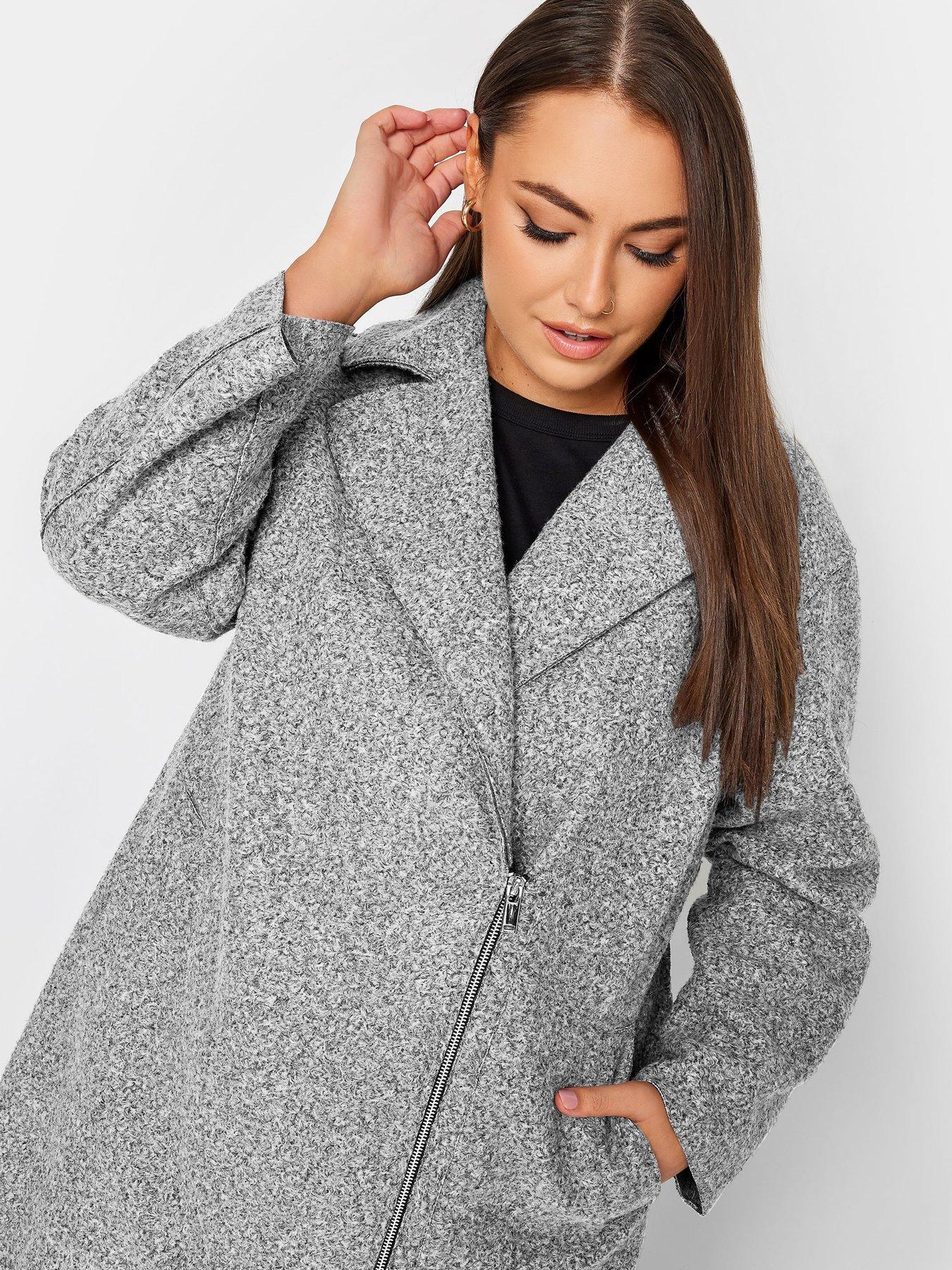 yours-yours-boucle-biker-coat-greyoutfit