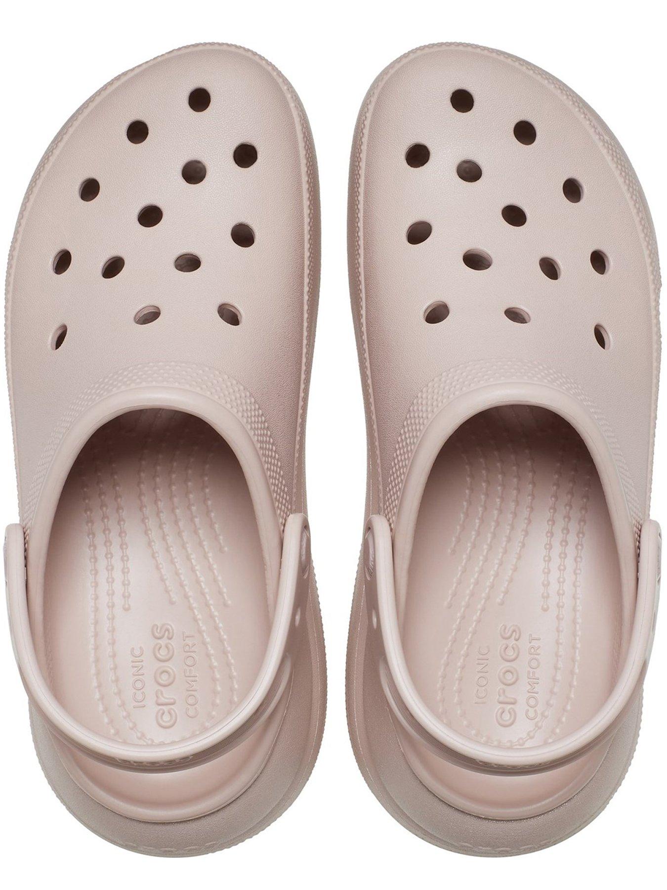 crocs-crocs-classic-crush-pink-clay-shimmeroutfit