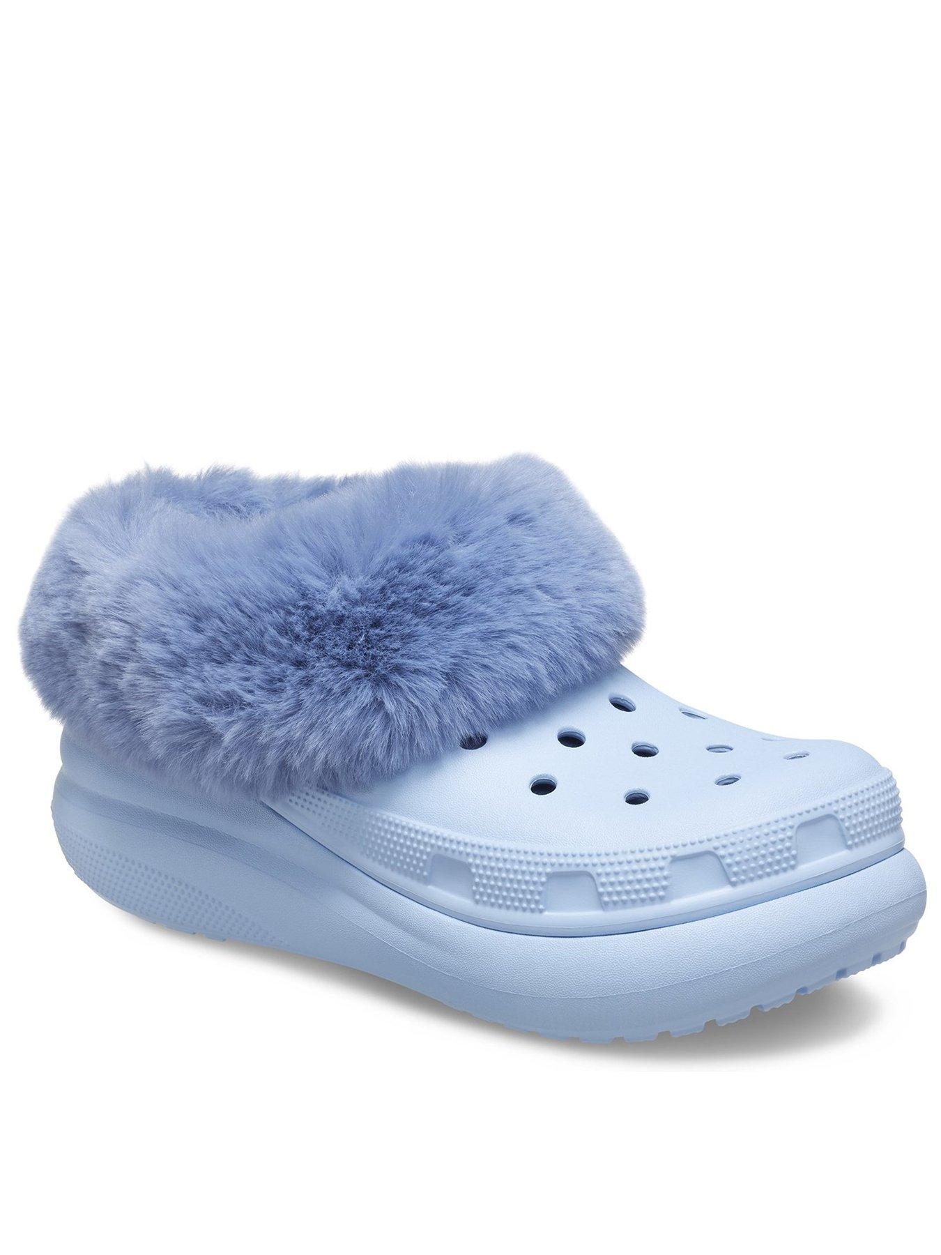 Crocs with fur online all around