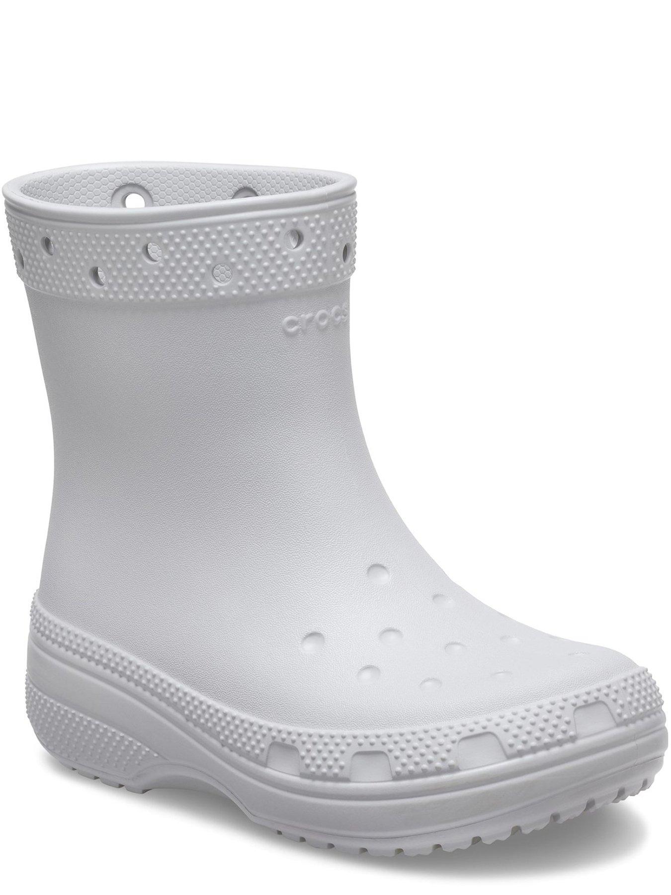 crocs-crocs-classic-crush-boot-atmosphere-greystillFront