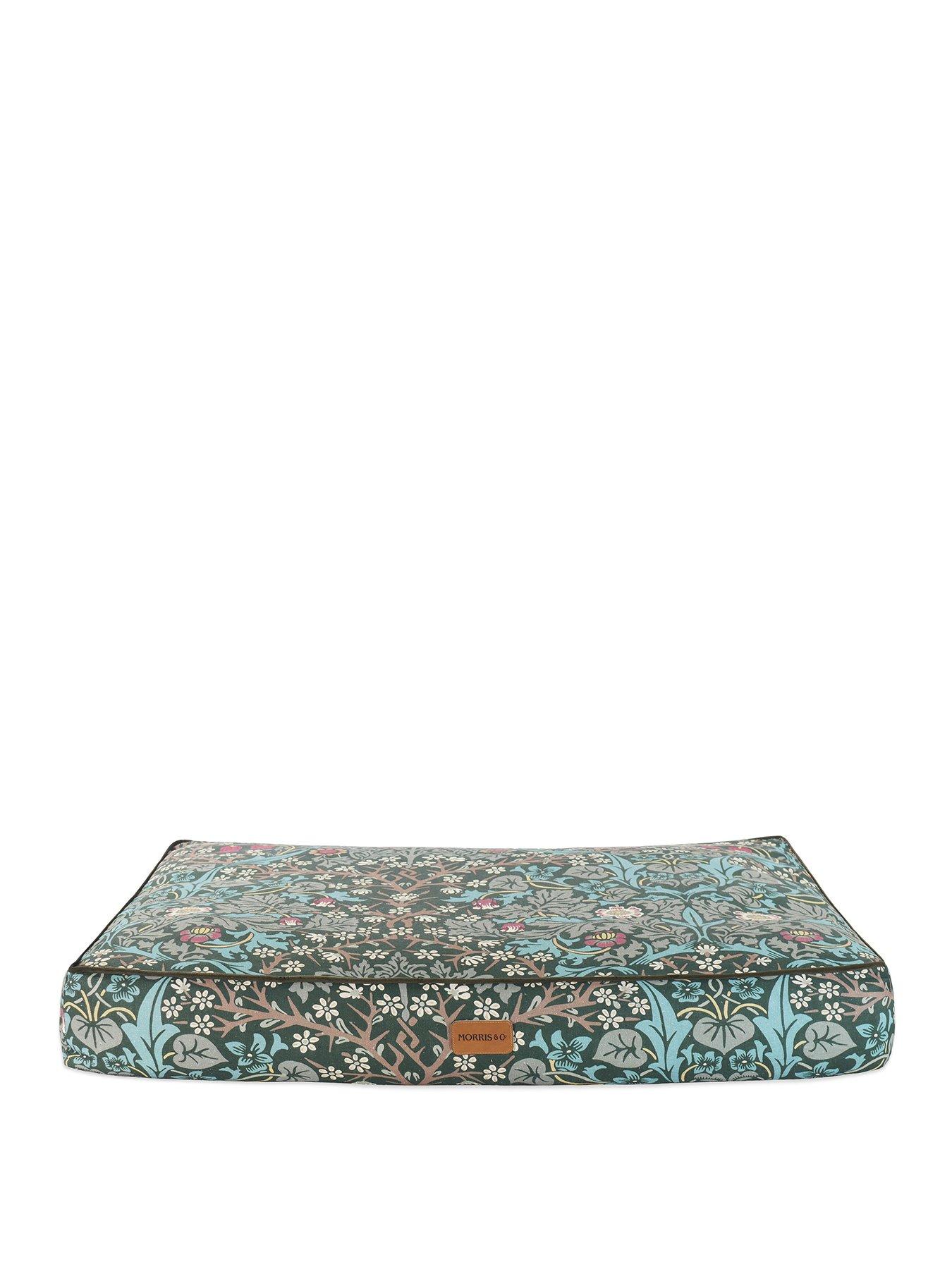 morris-co-blackthorn-print-pet-mattress-mstillFront