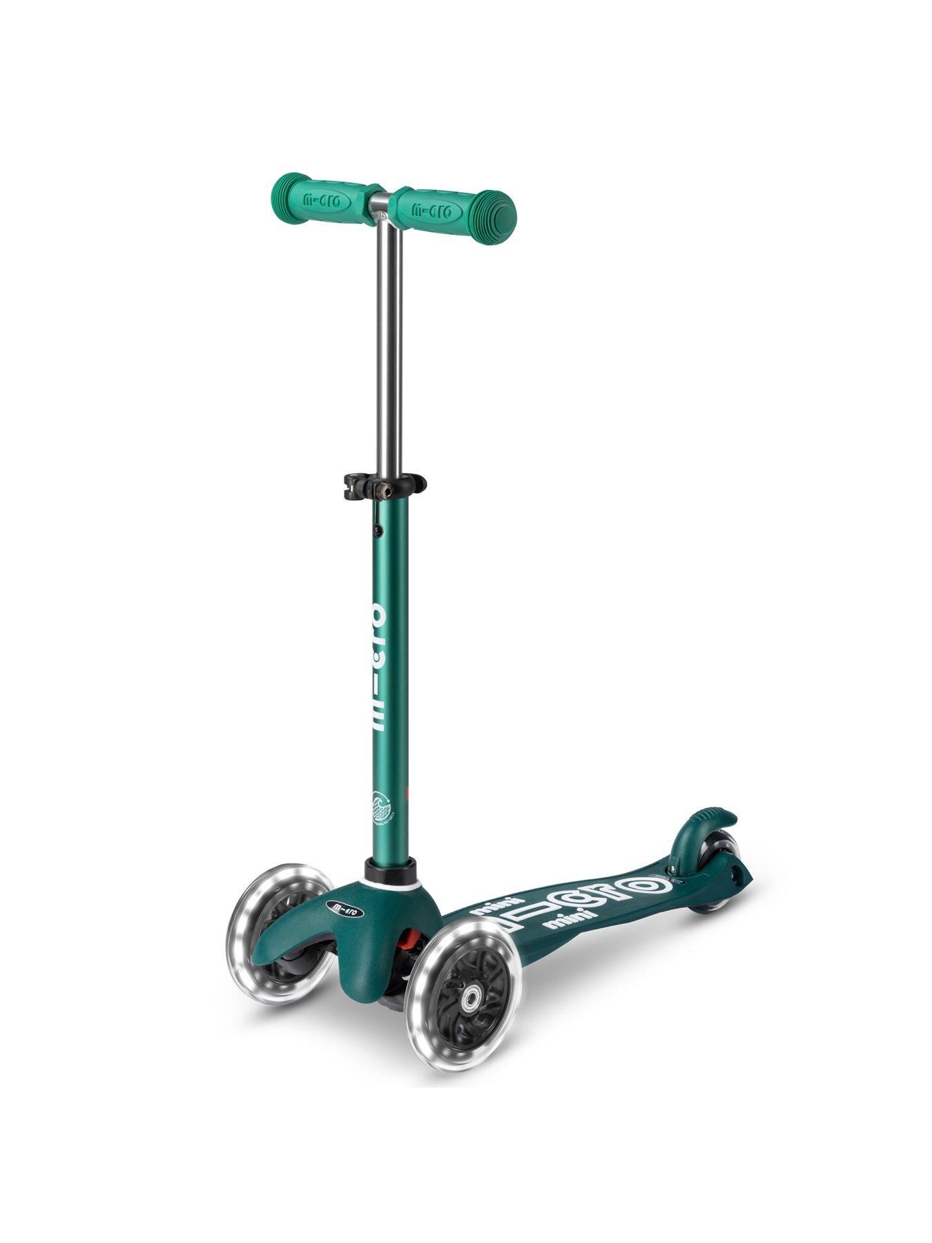 micro-scooter-mininbspscooter-led-wheels-greenfront